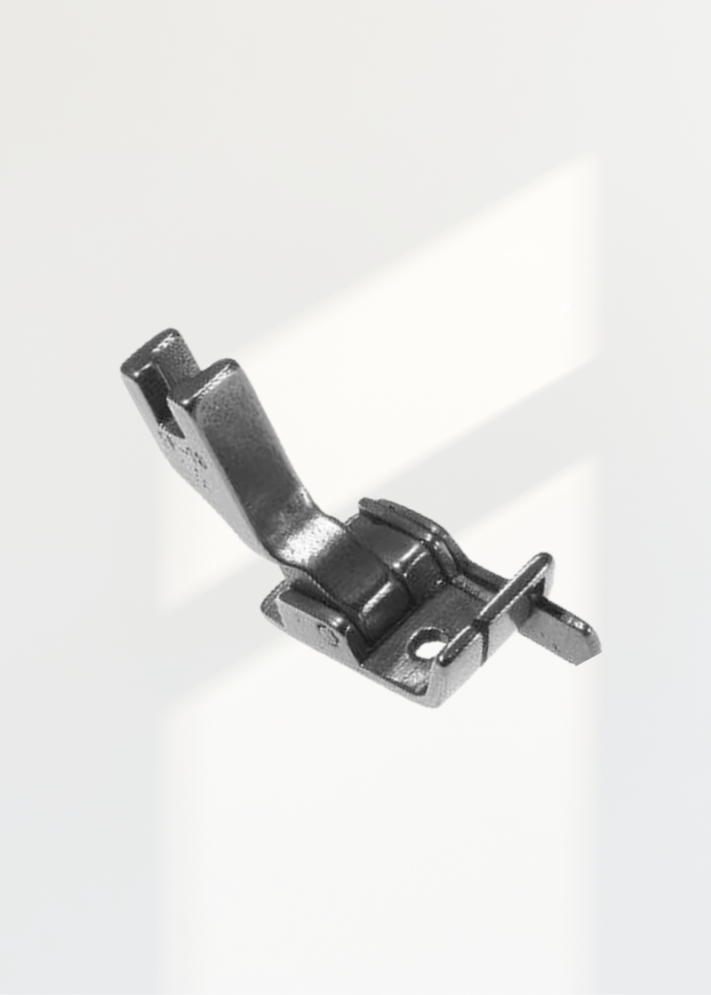 1/16" Right Edge Guide Foot - Universal SP-18 1/16R