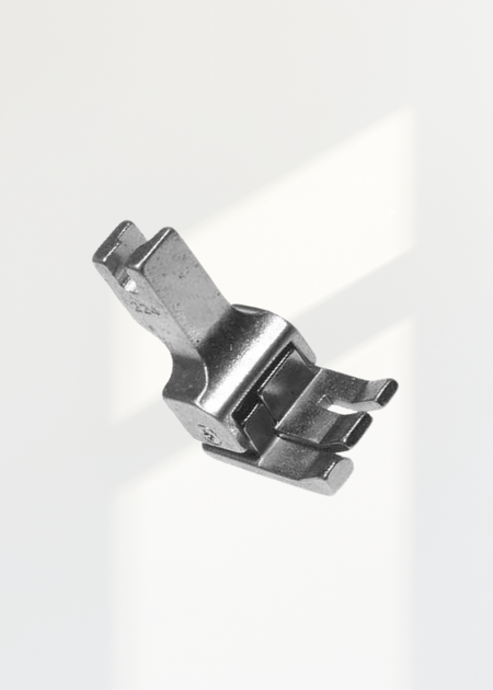 1/4 Left Comp Foot - Universal 224