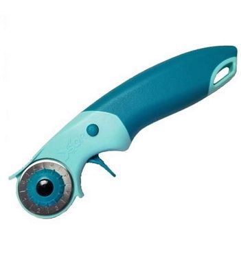 Havels 2in1 Comfort Rotary Cutter 28mm Chenille