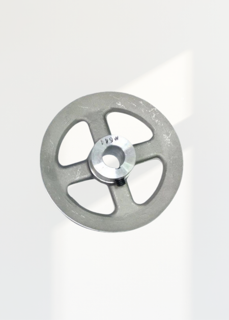 4-1/2 D 3/4 Pulley - Universal 644
