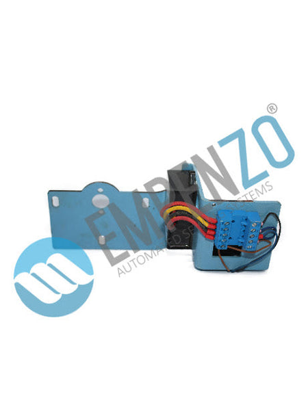 Stoper Tray For High Speed Feed Of The Arm Machine For Heavy Material - Empenzo Automated Sewing Systems