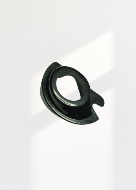 Bobbin Case - Universal 359841-000