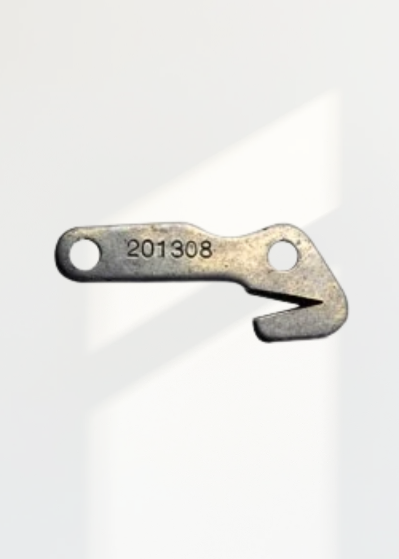 Cutter Knife (Chain) 201308P