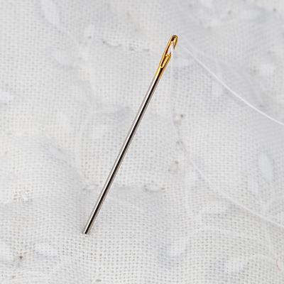 Dritz Gold-Eye Quilting Between Needle, size 7,9,10