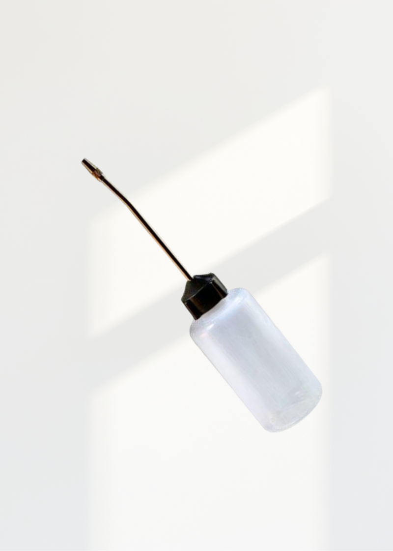 Deluxe Plastic Oiler - Universal PO10
