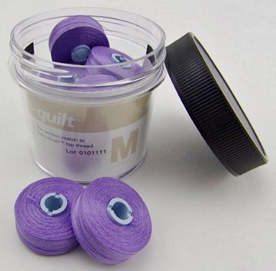 Lilac Prewound Bobbin Magna Qlt M – FT-MQM-42655