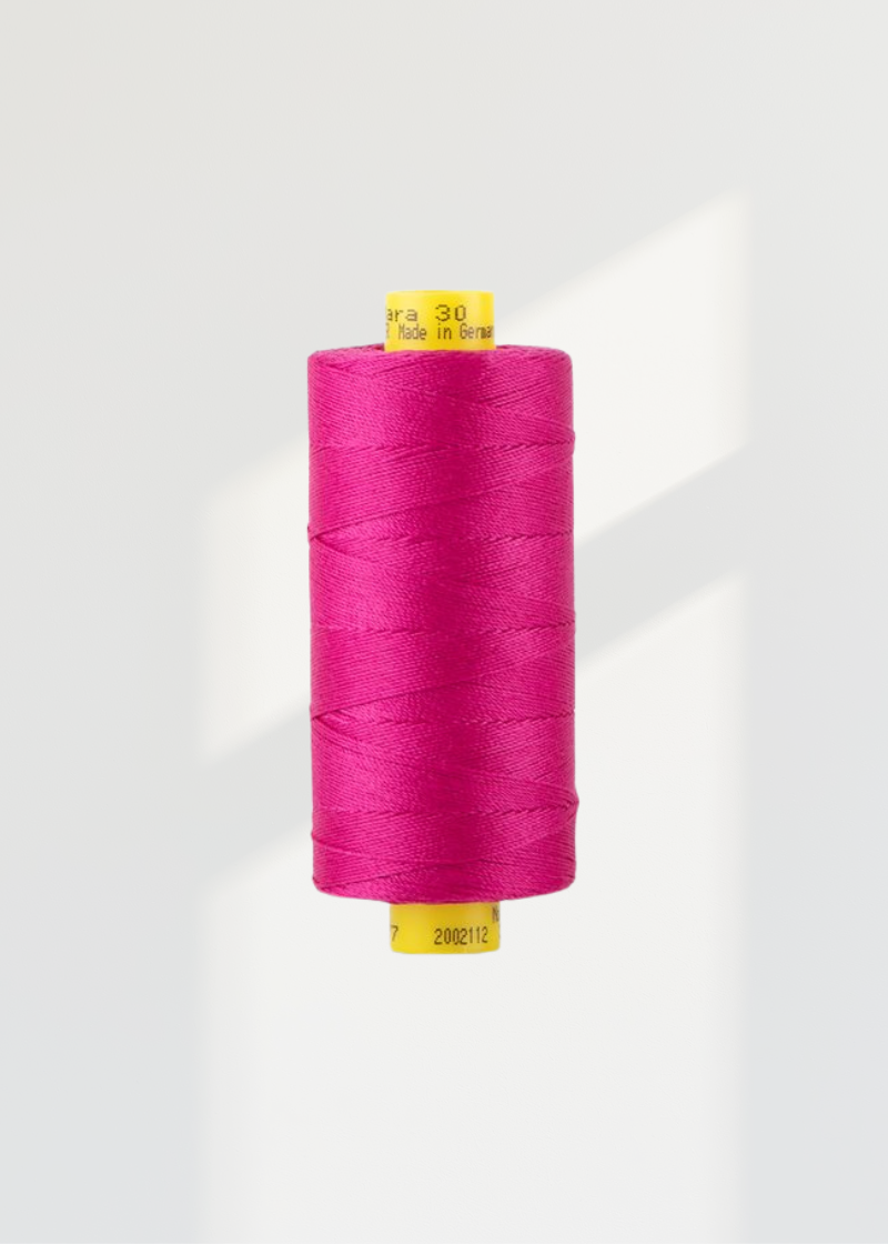 Gutermann Mara 30 Poly Core Sewing Thread – Poly-Wrapped Polyester, Tex 100, 328 Yards