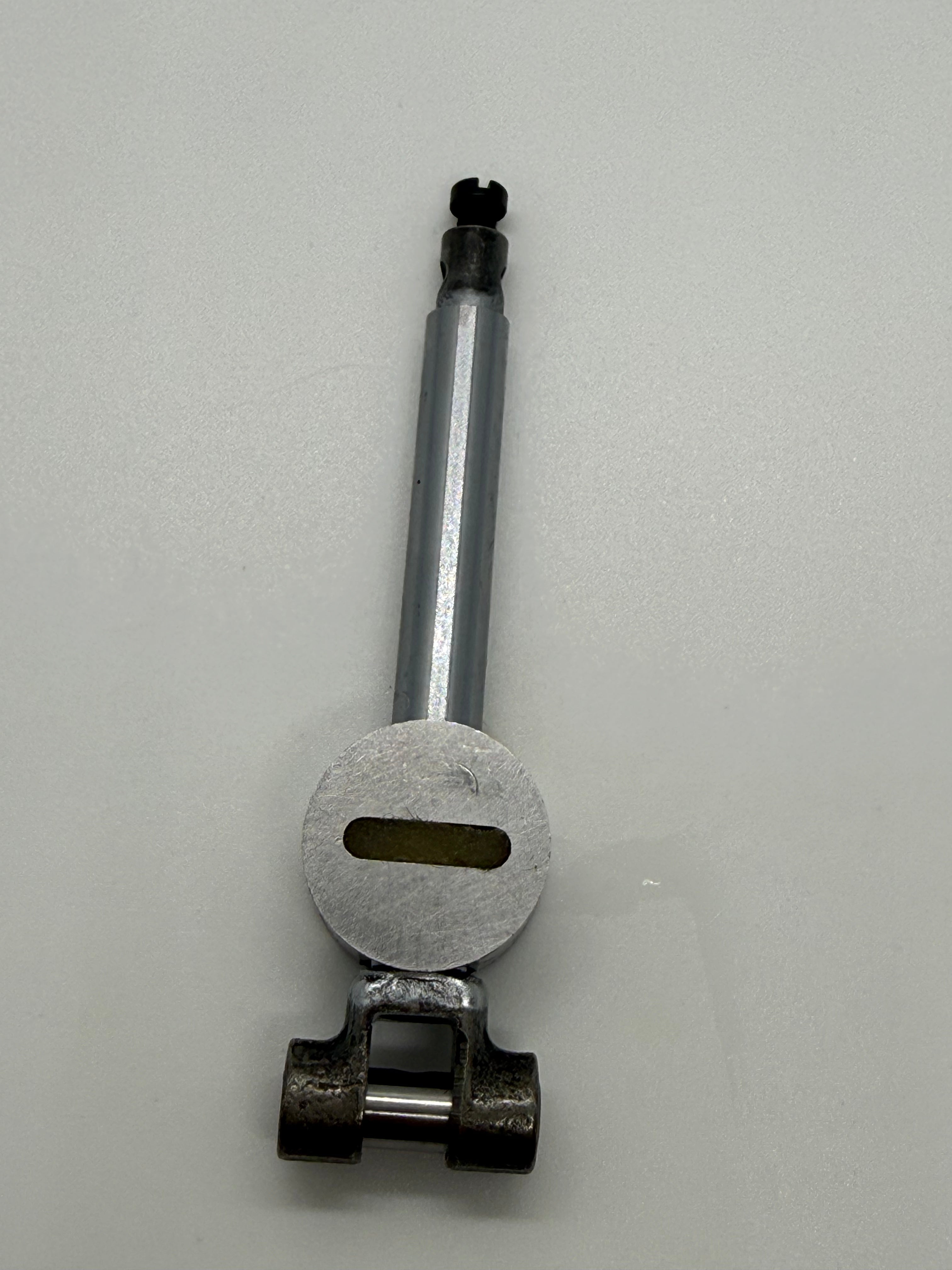 Upper Looper Holder Good - Industrial Sewing Machine Part 118-31617 B2512-804-OAO 132-24308