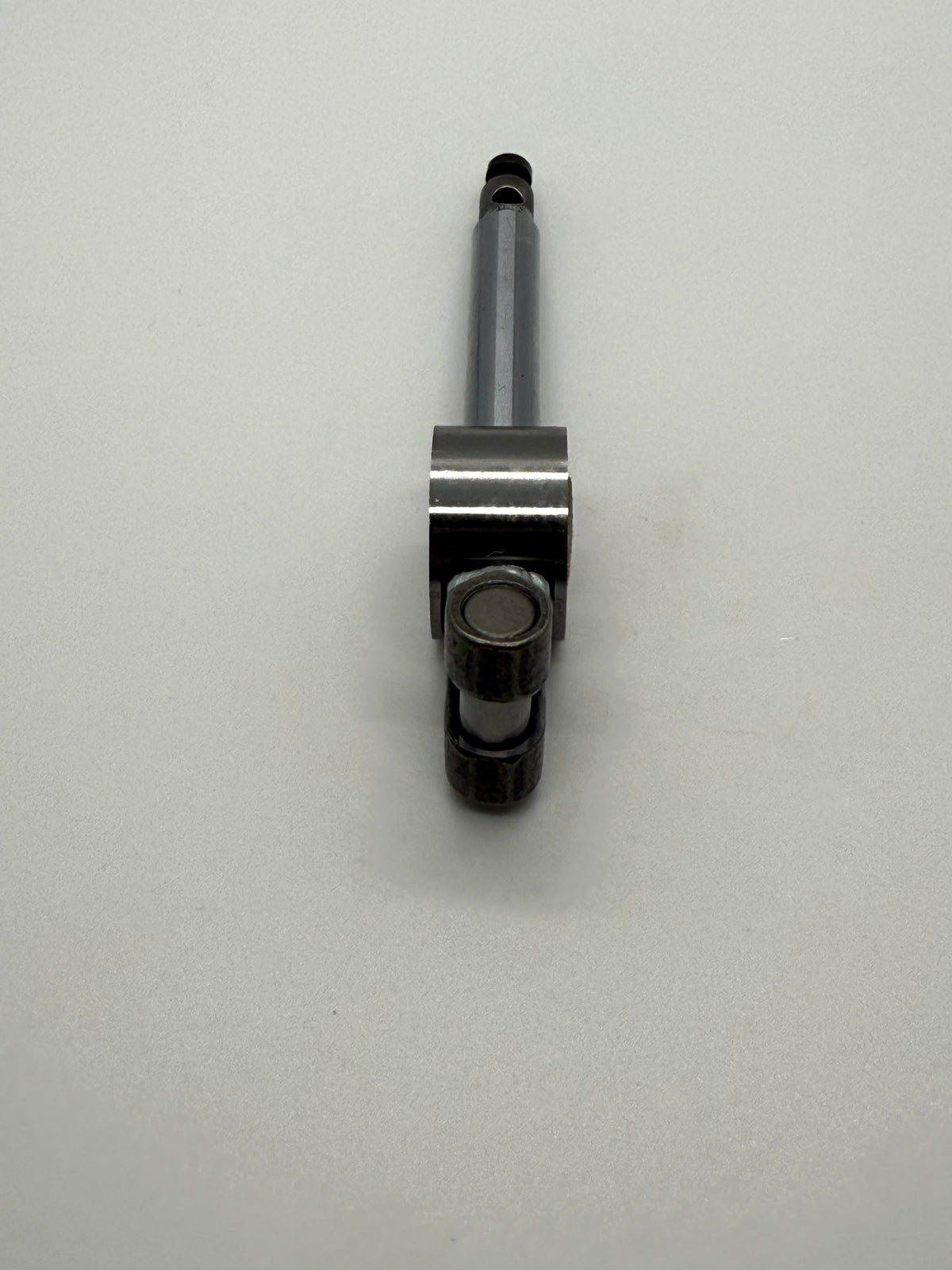Upper Looper Holder Good - Industrial Sewing Machine Part 118-31617 B2512-804-OAO 132-24308