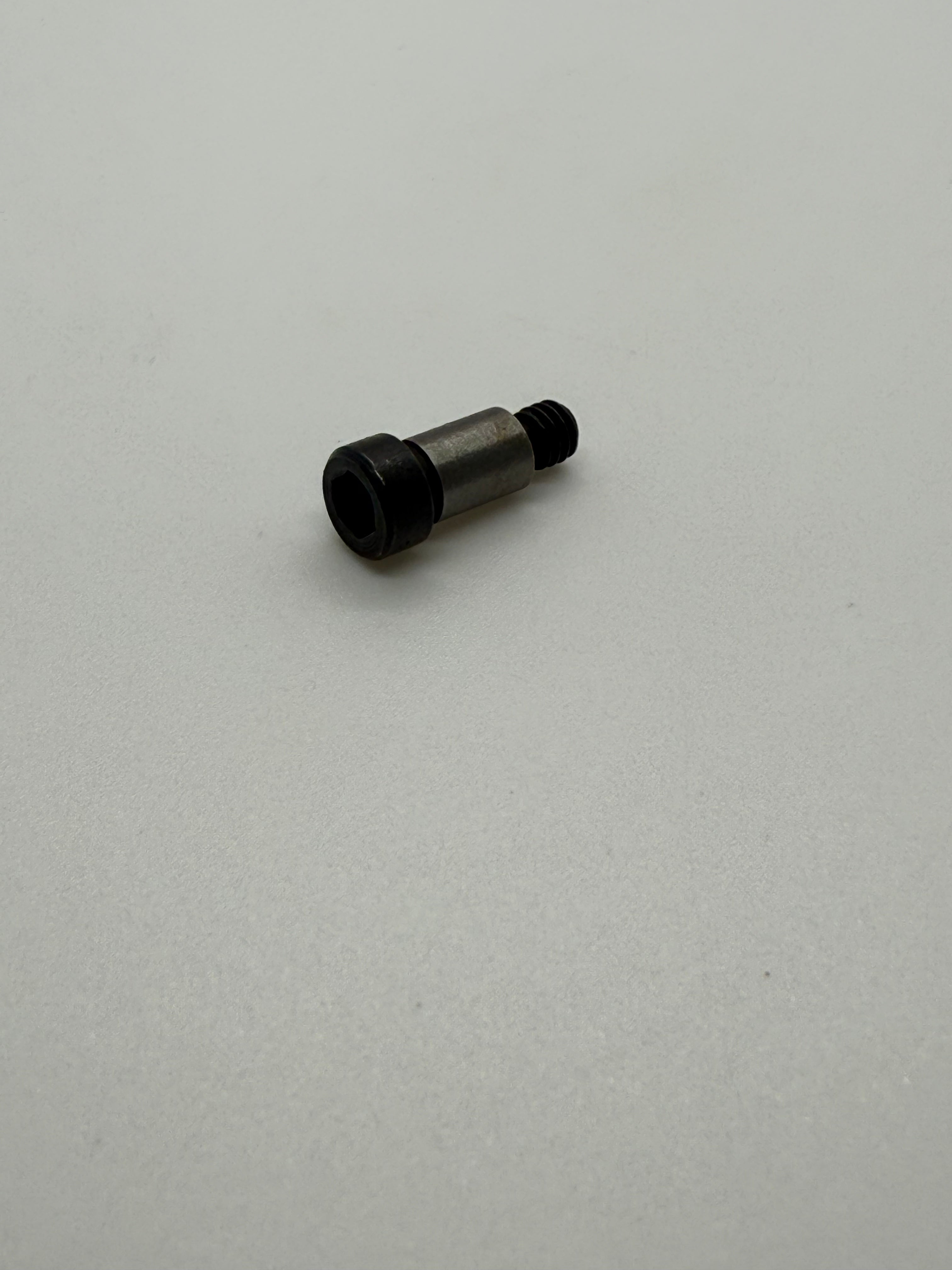 Screw - Industrial Sewing Machine Part SD-0460703-TP
