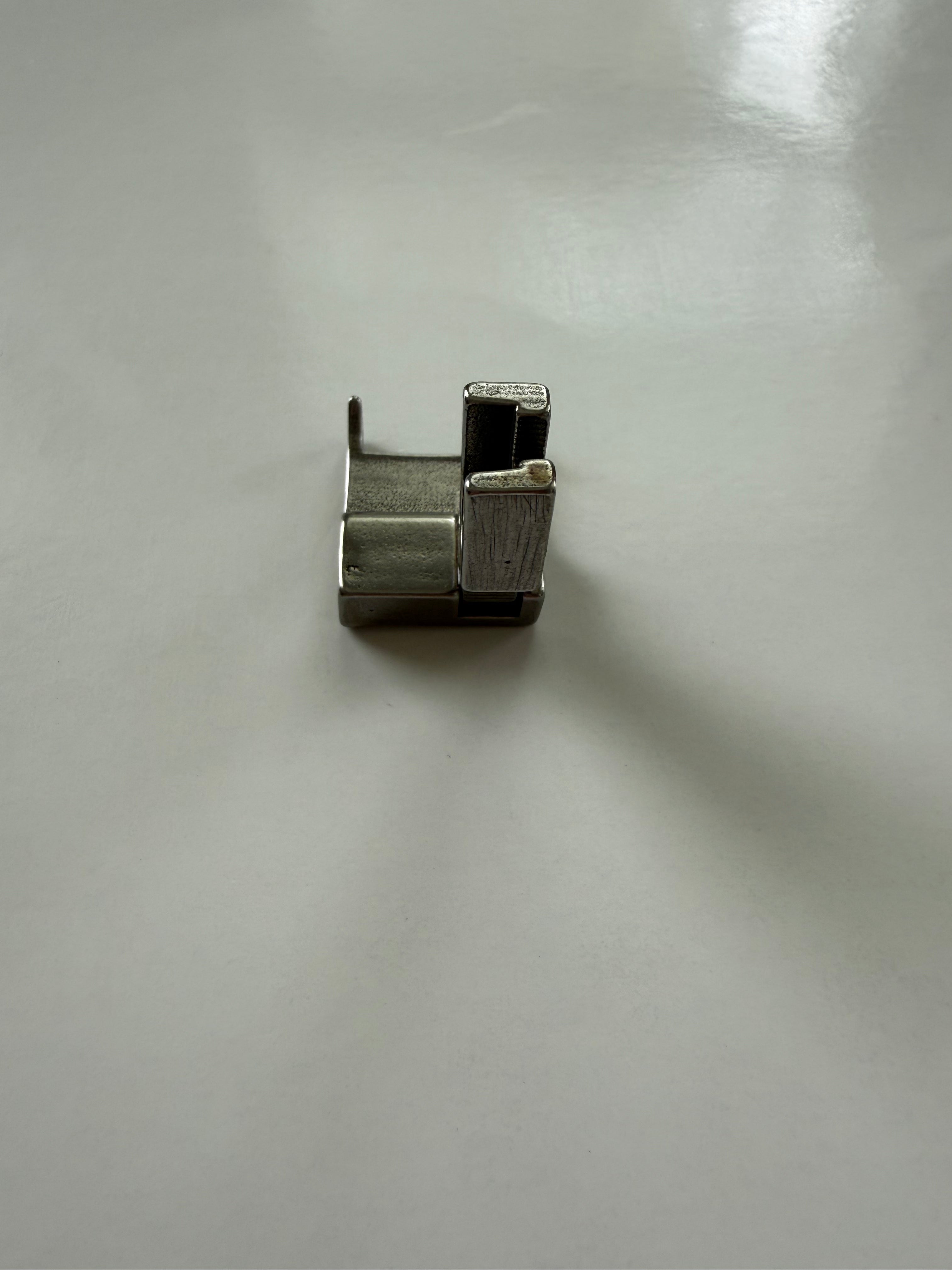 Hinged Raising Feet(Steel) - Industrial Sewing Machine Part 12463HR P818 1 2