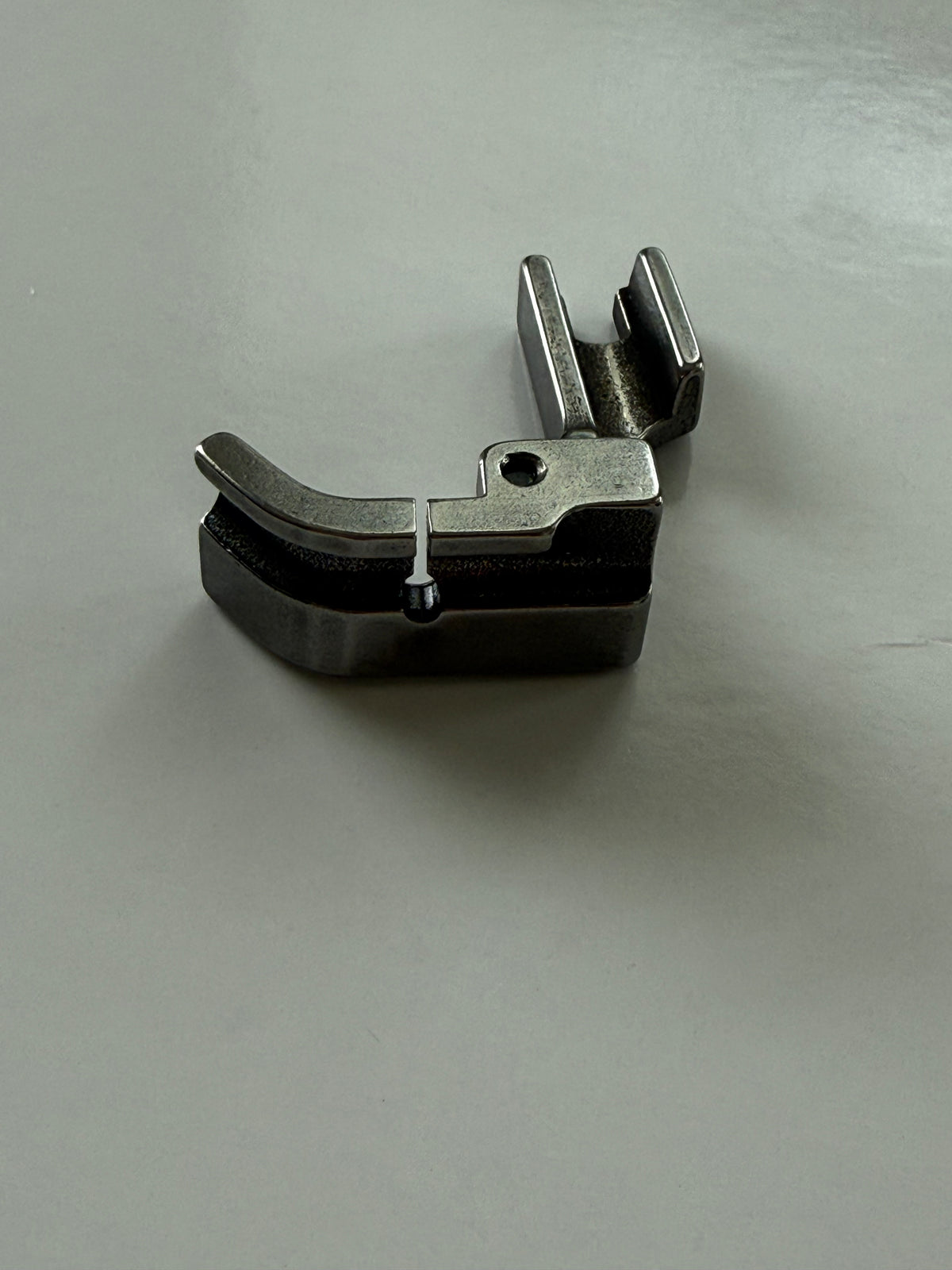 Piping Feet(Right) - Industrial Sewing Machine Part P69RH 3 16