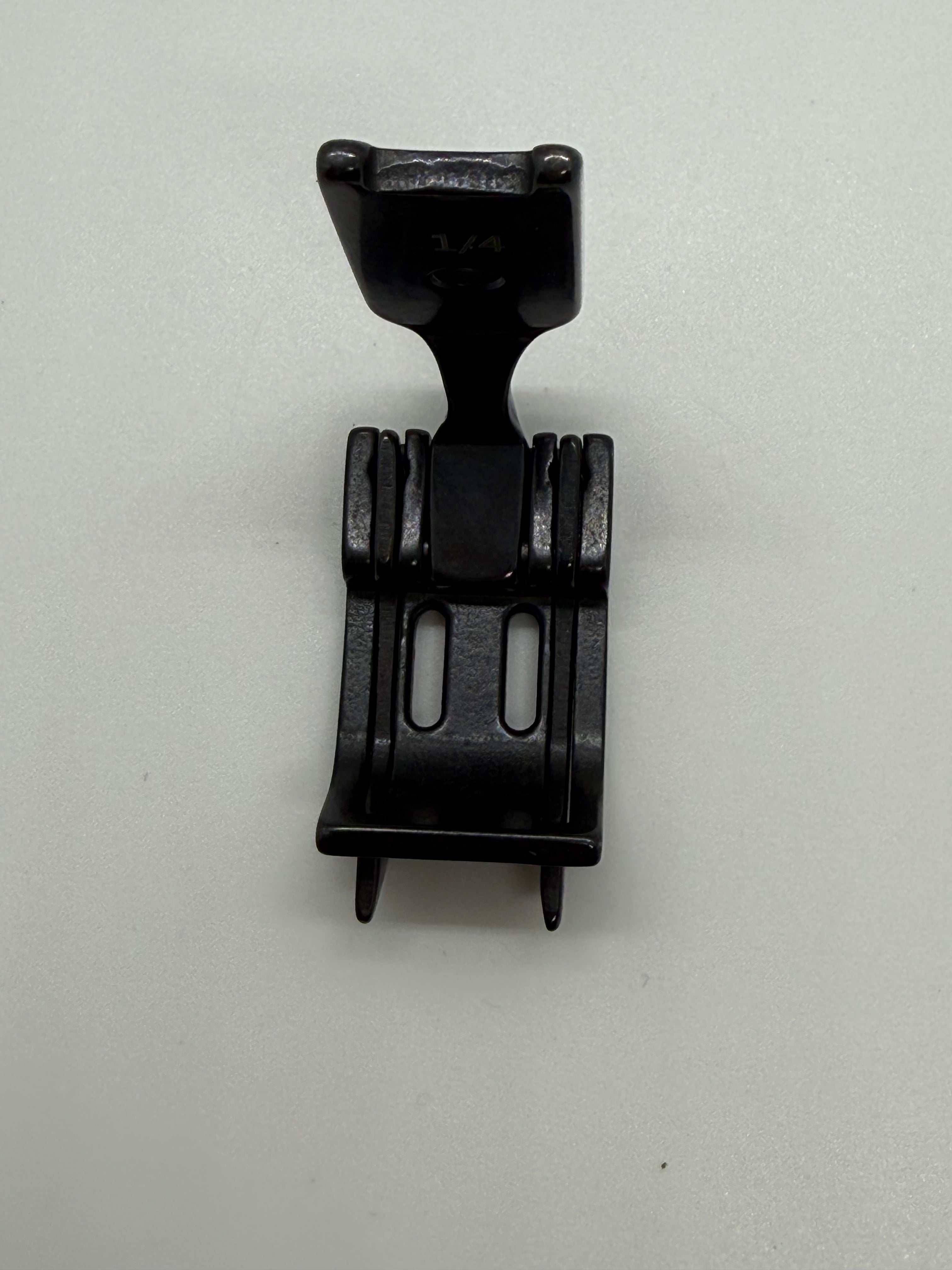 Brassiere Feet With Compensating Guide - Industrial Sewing Machine Part S570DG 1 4*1 16