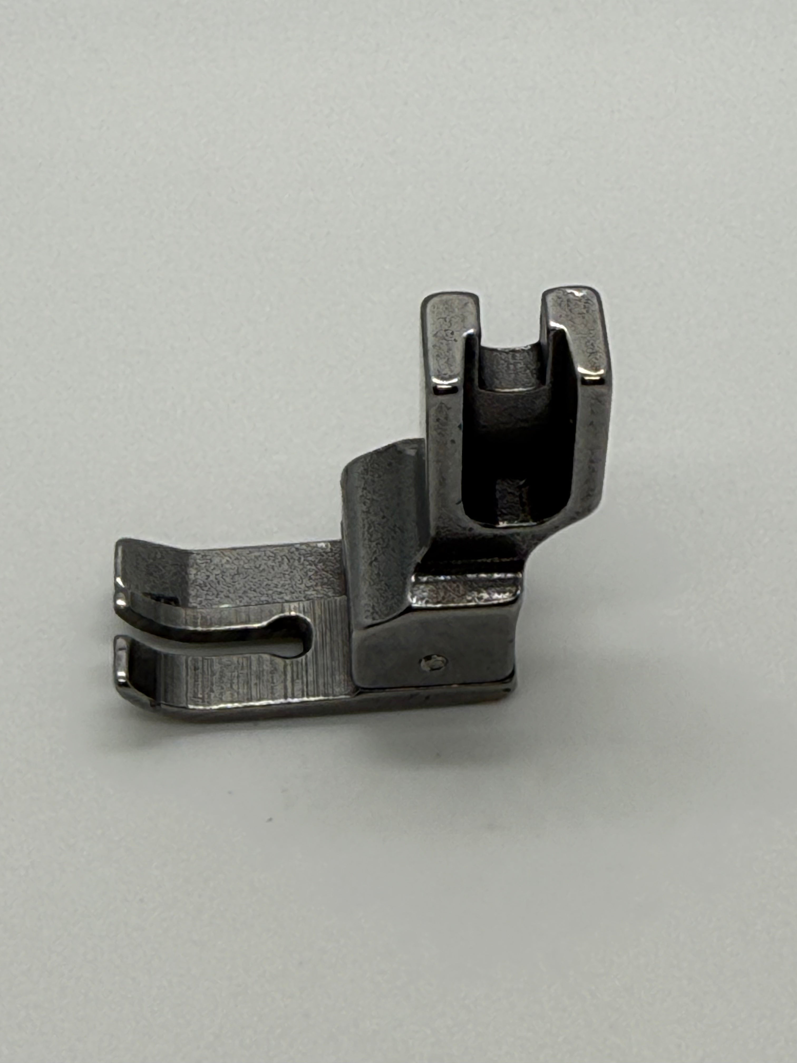 Presser Foot(Good) - Industrial Sewing Machine Part CL1 8E 222L