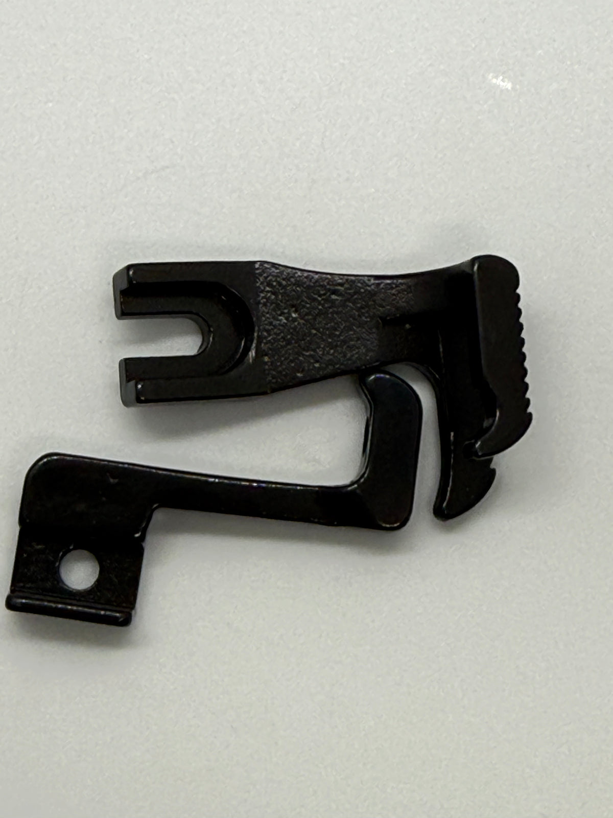 Presser Foot - Industrial Sewing Machine Part DY340B 3.0MM