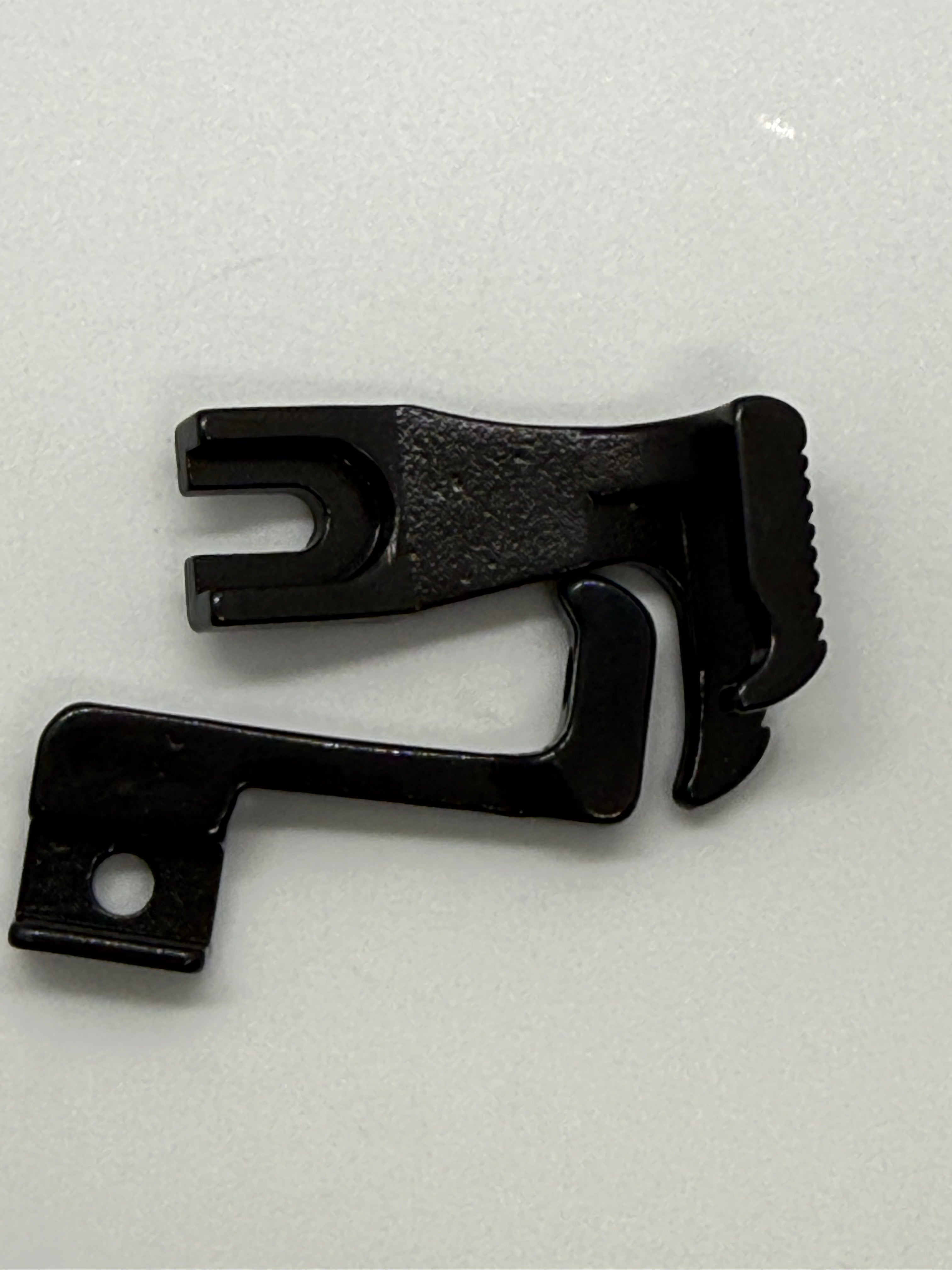 Presser Foot - Industrial Sewing Machine Part DY340B 3.0MM