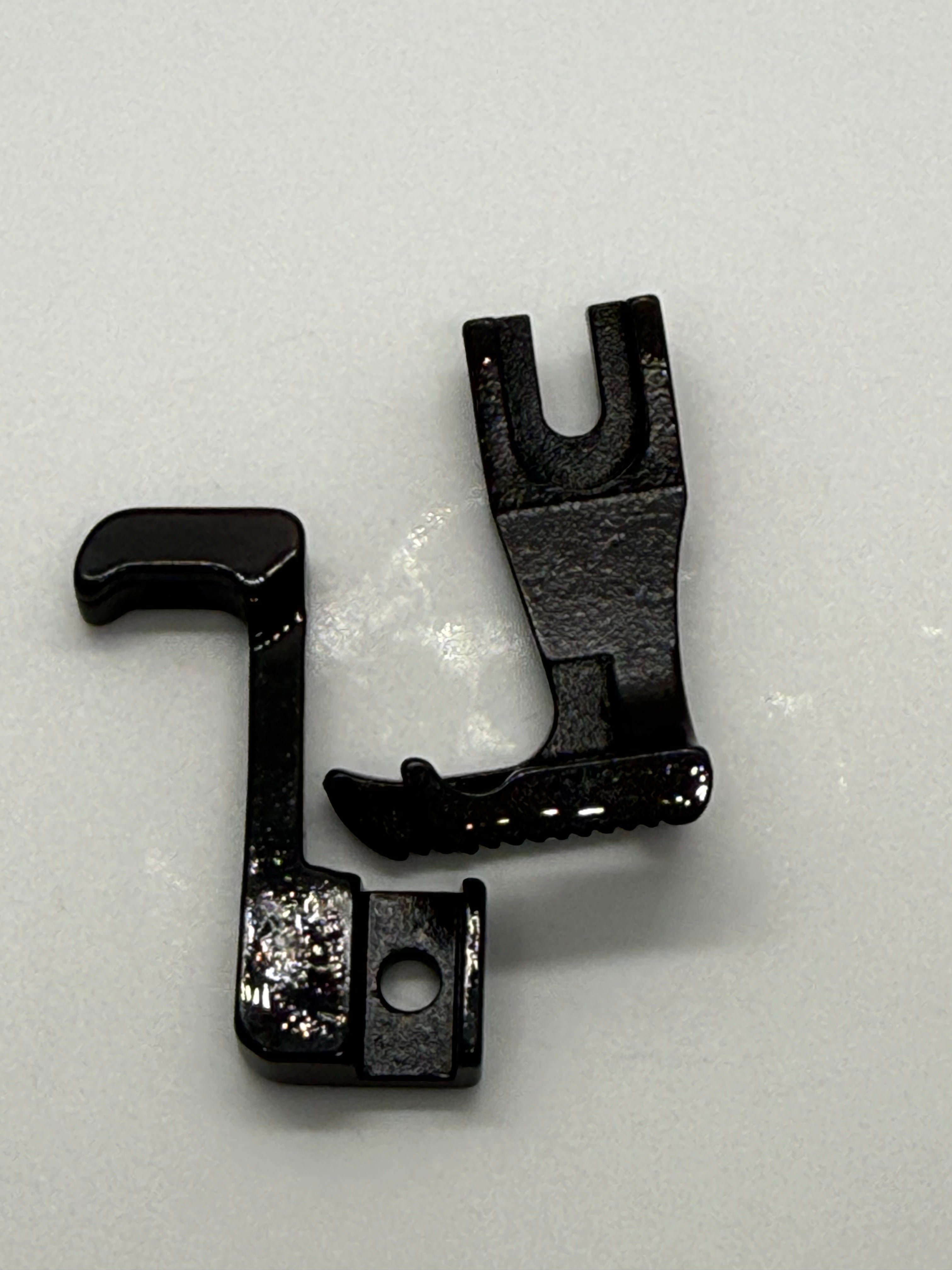 Presser Foot - Industrial Sewing Machine Part DY340B 3.0MM