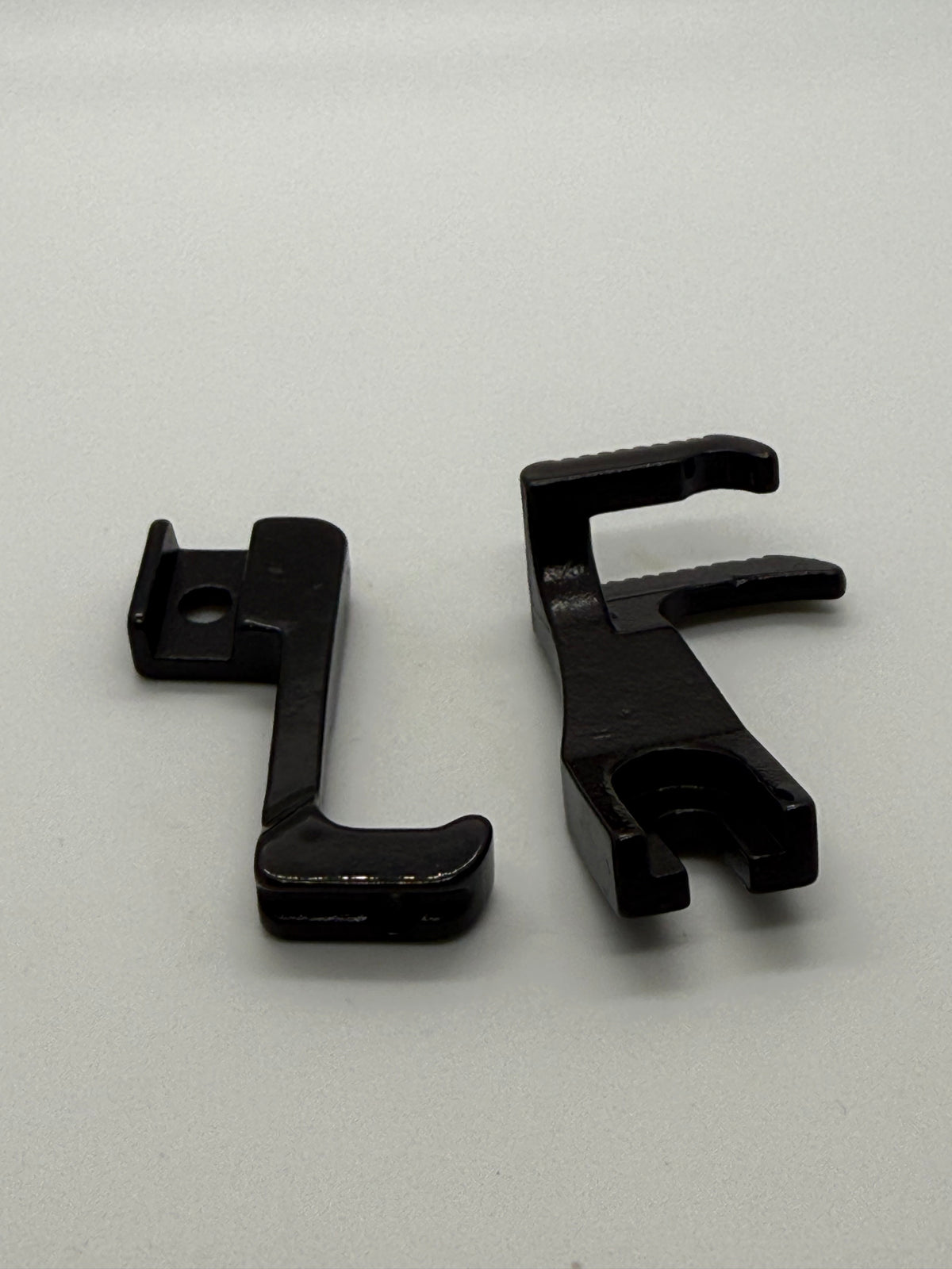 Presser Foot - Industrial Sewing Machine Part DY340B 3.0MM