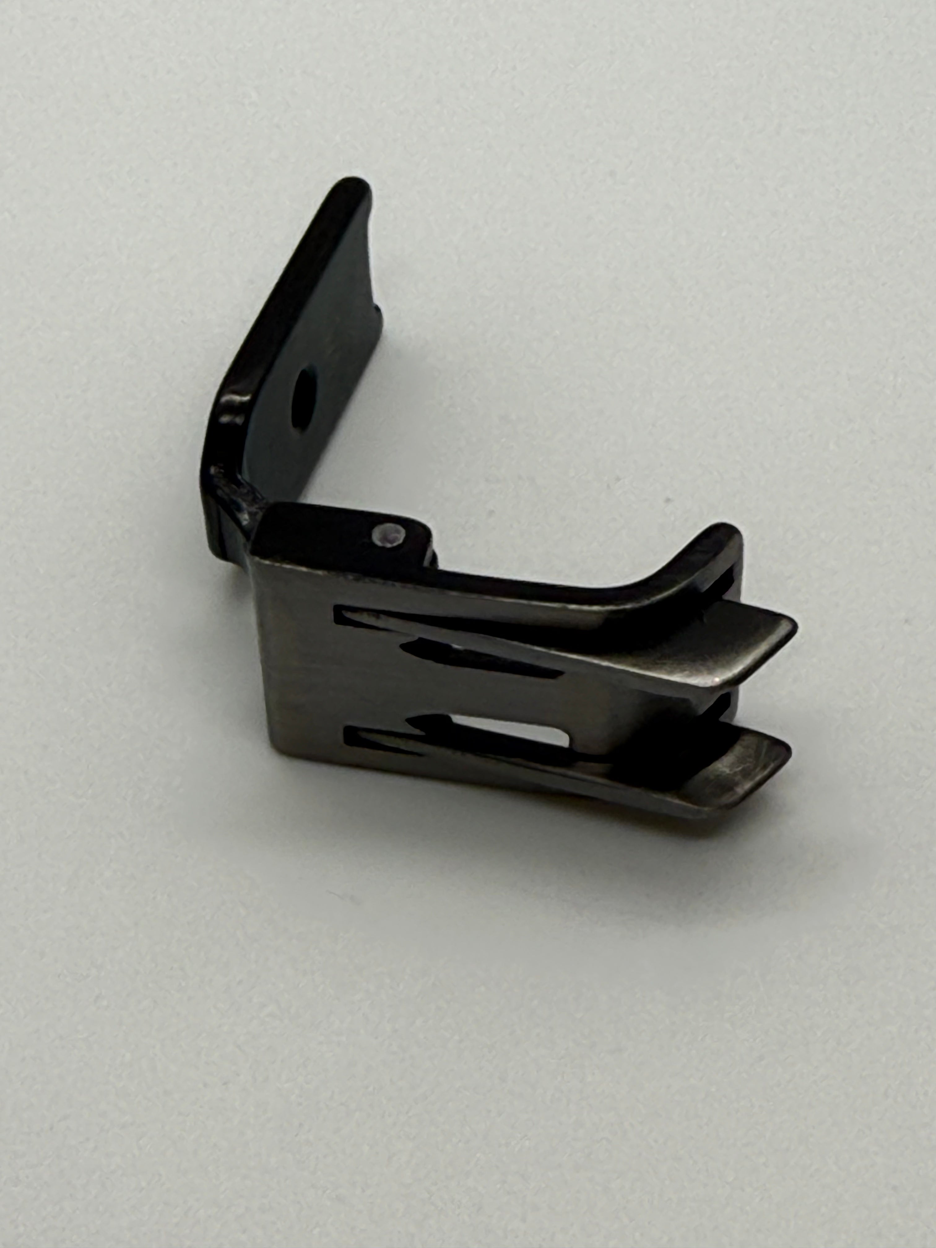 Brassiere Feet With - Industrial Sewing Machine Part S570DG 1 4*1 32