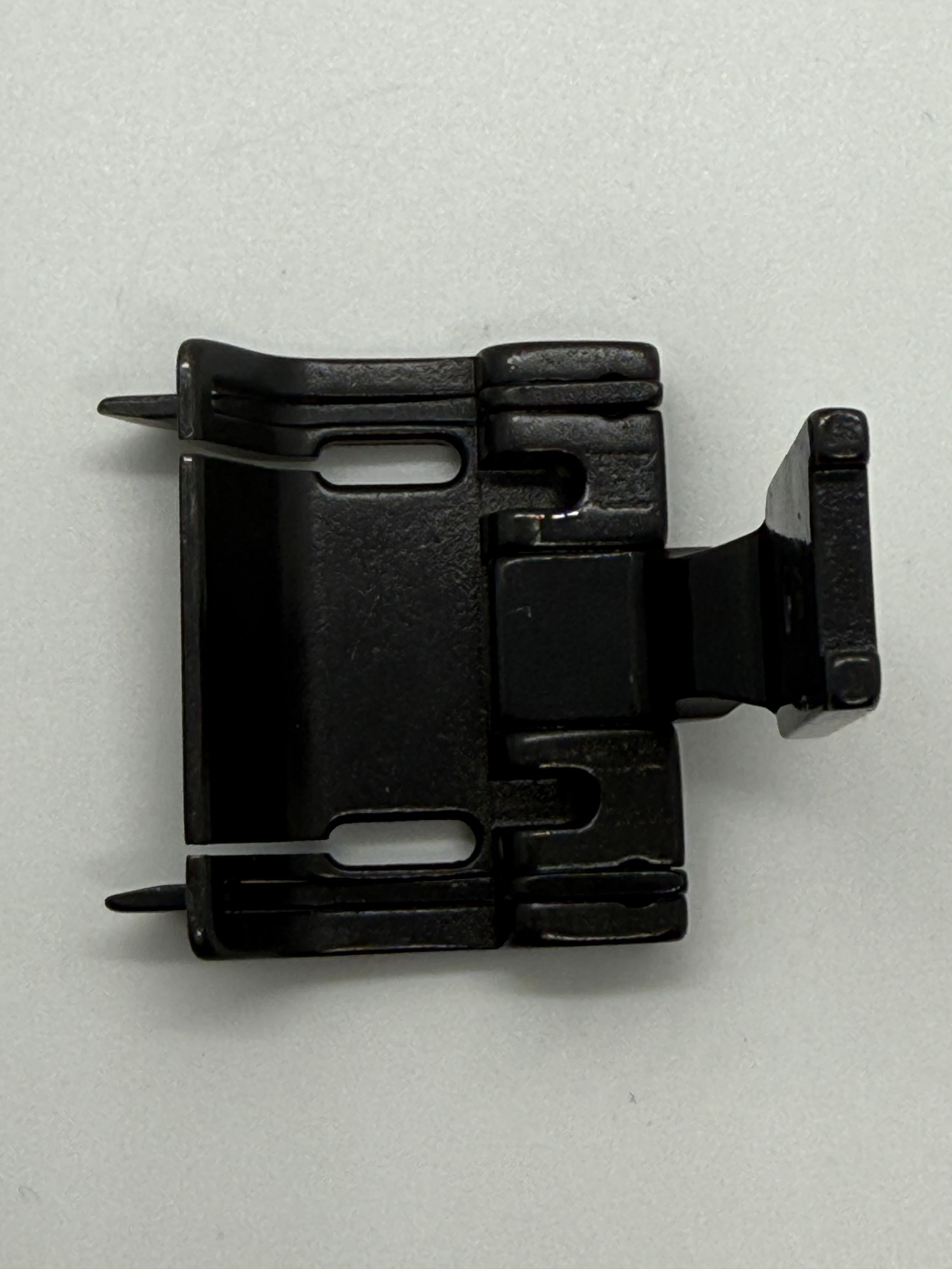 Brassiere Feet With - Industrial Sewing Machine Part S570DG 7 8*1 16