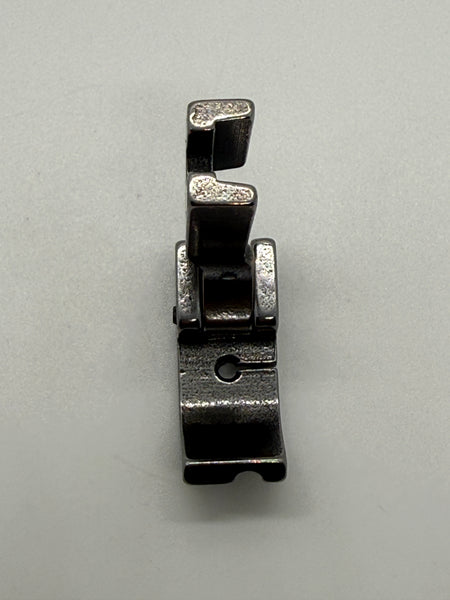 Piping Feet(Right) - Industrial Sewing Machine Part P69RH 1 8