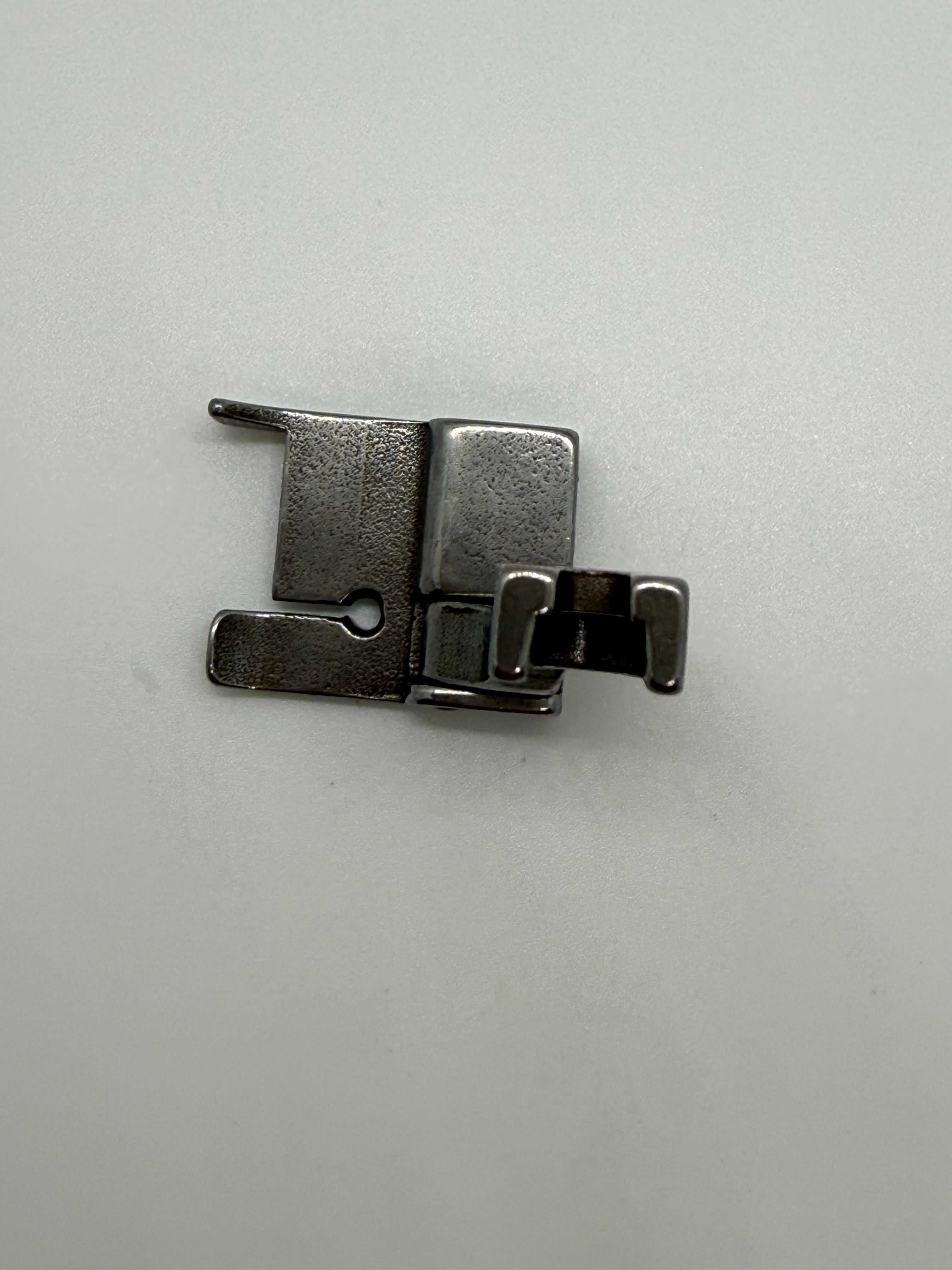 Hinged Raising Feet(Steel) - Industrial Sewing Machine Part 12463HL P818L 1 2