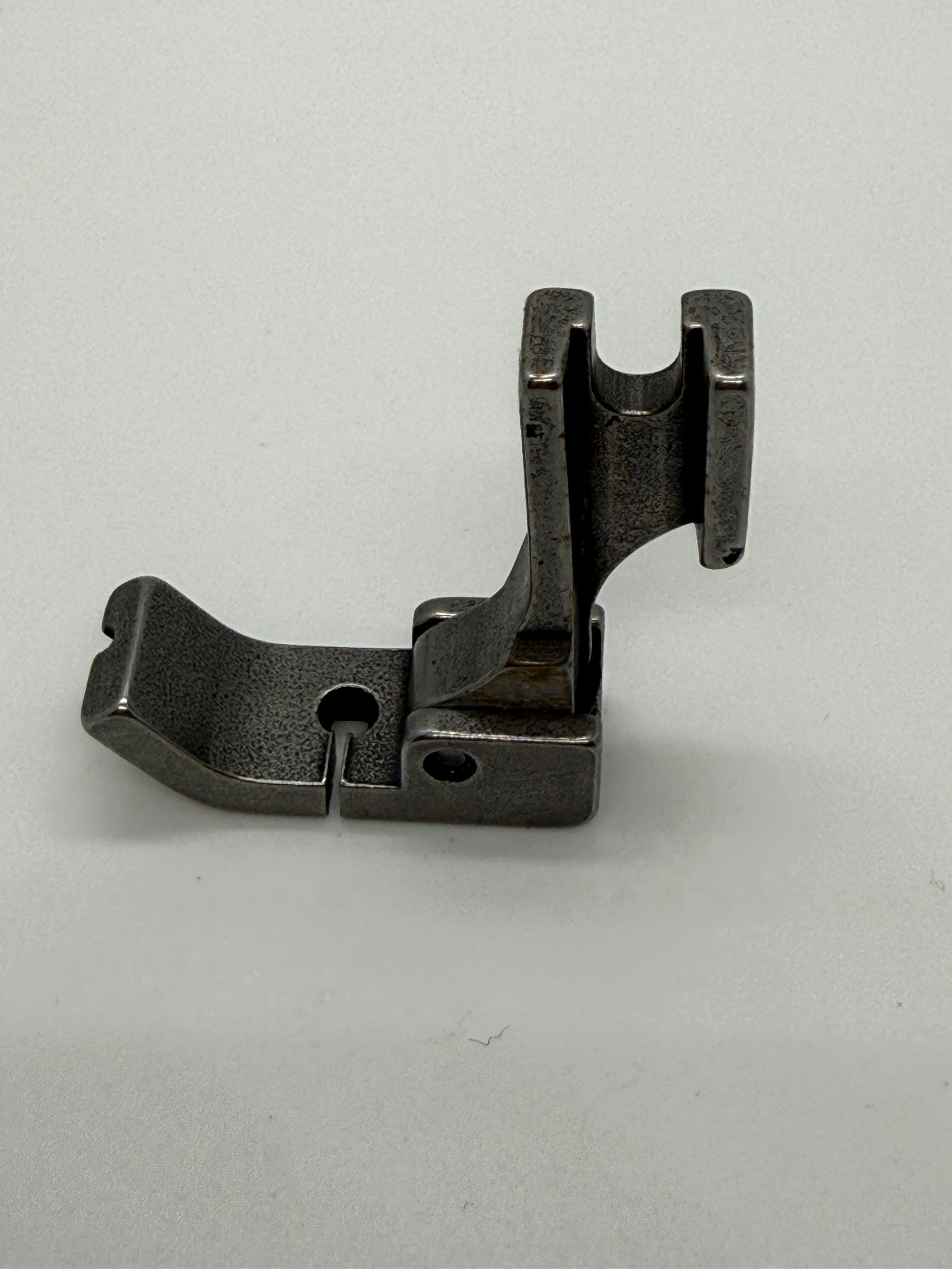 Presse Foot - Industrial Sewing Machine Part P69LH 1 16