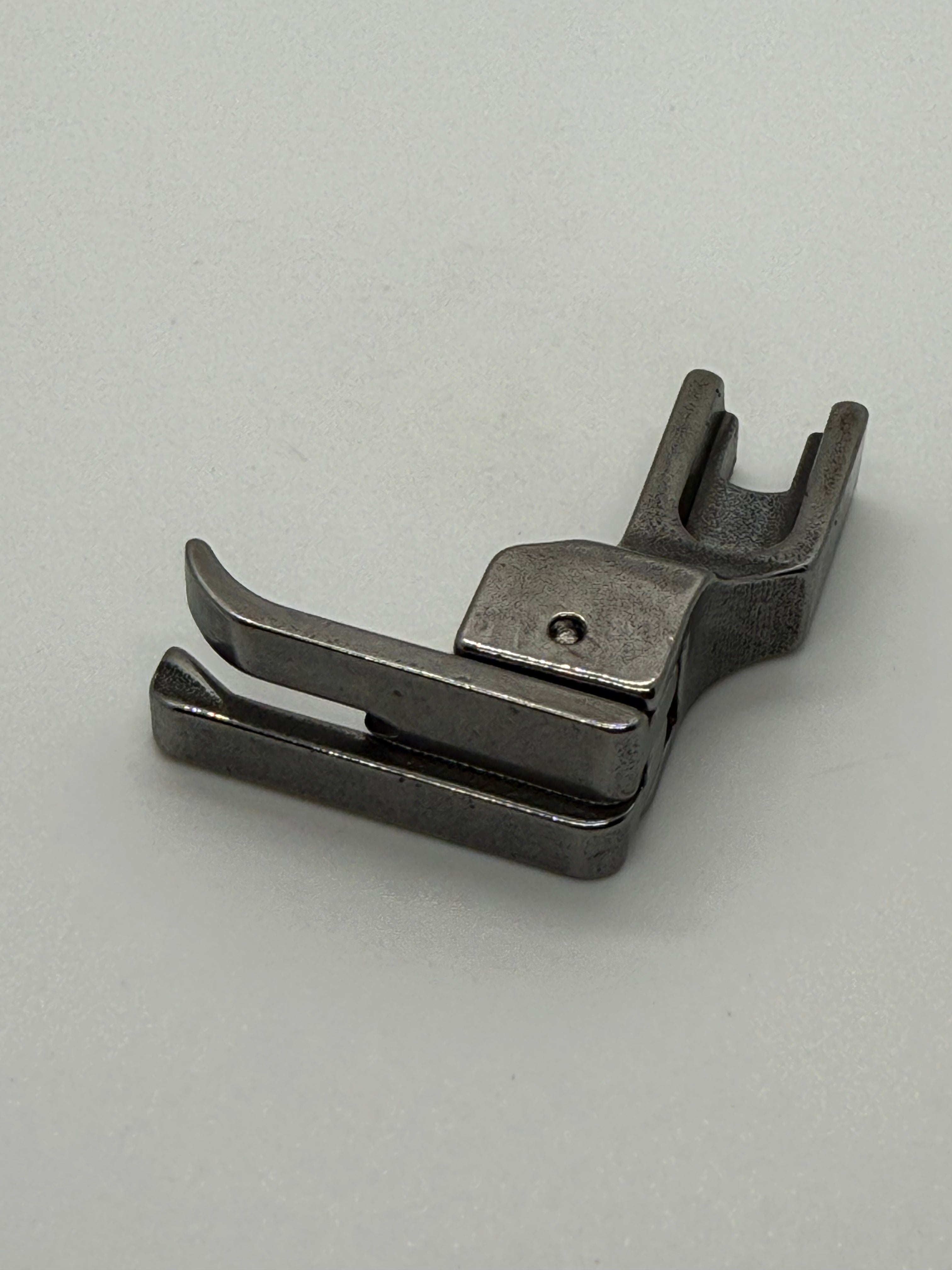 Presser Foot(Good) - Industrial Sewing Machine Part CL1 32N 210L