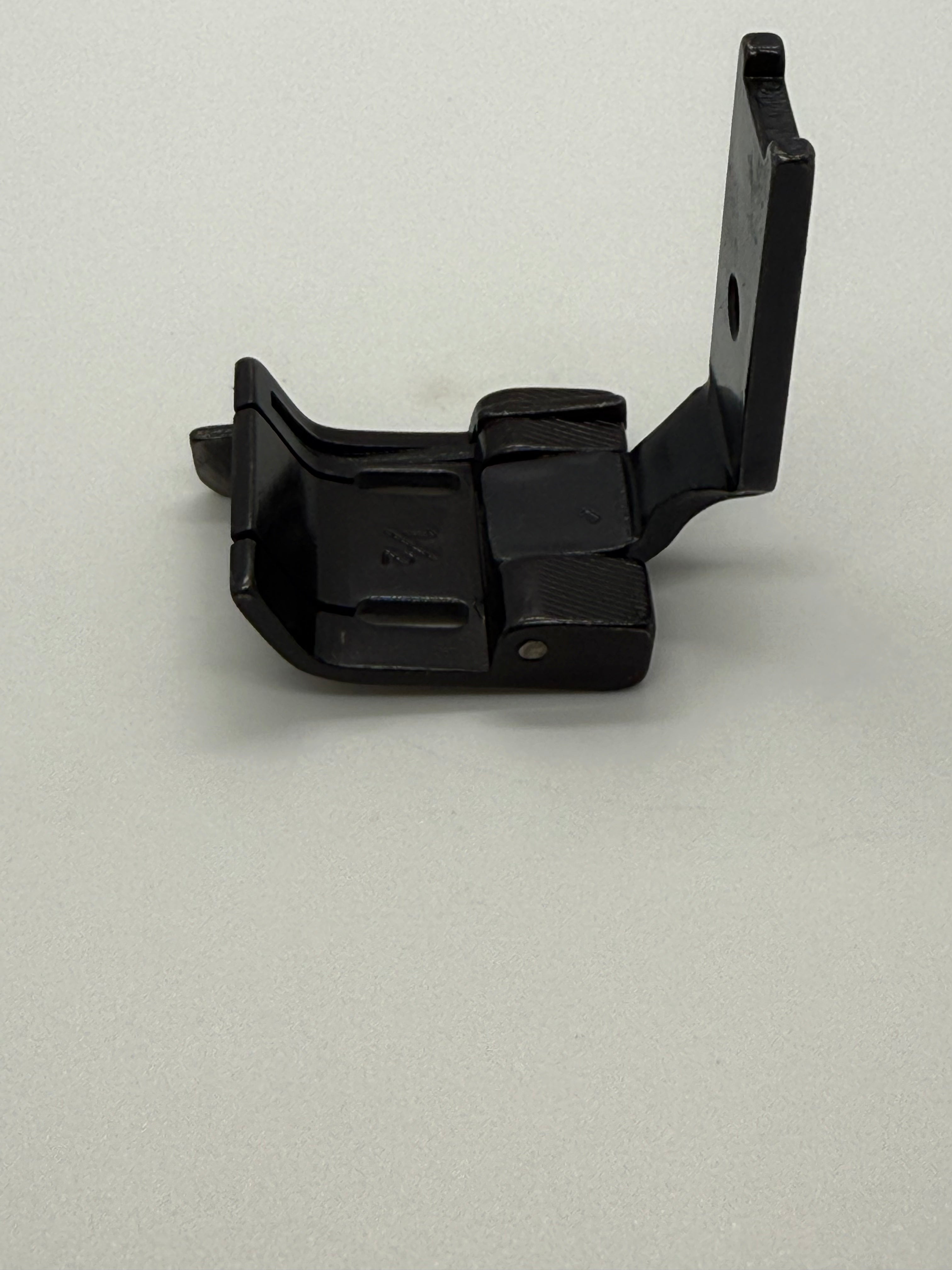 Presser Foot - Industrial Sewing Machine Part S570 1 2*1 16L