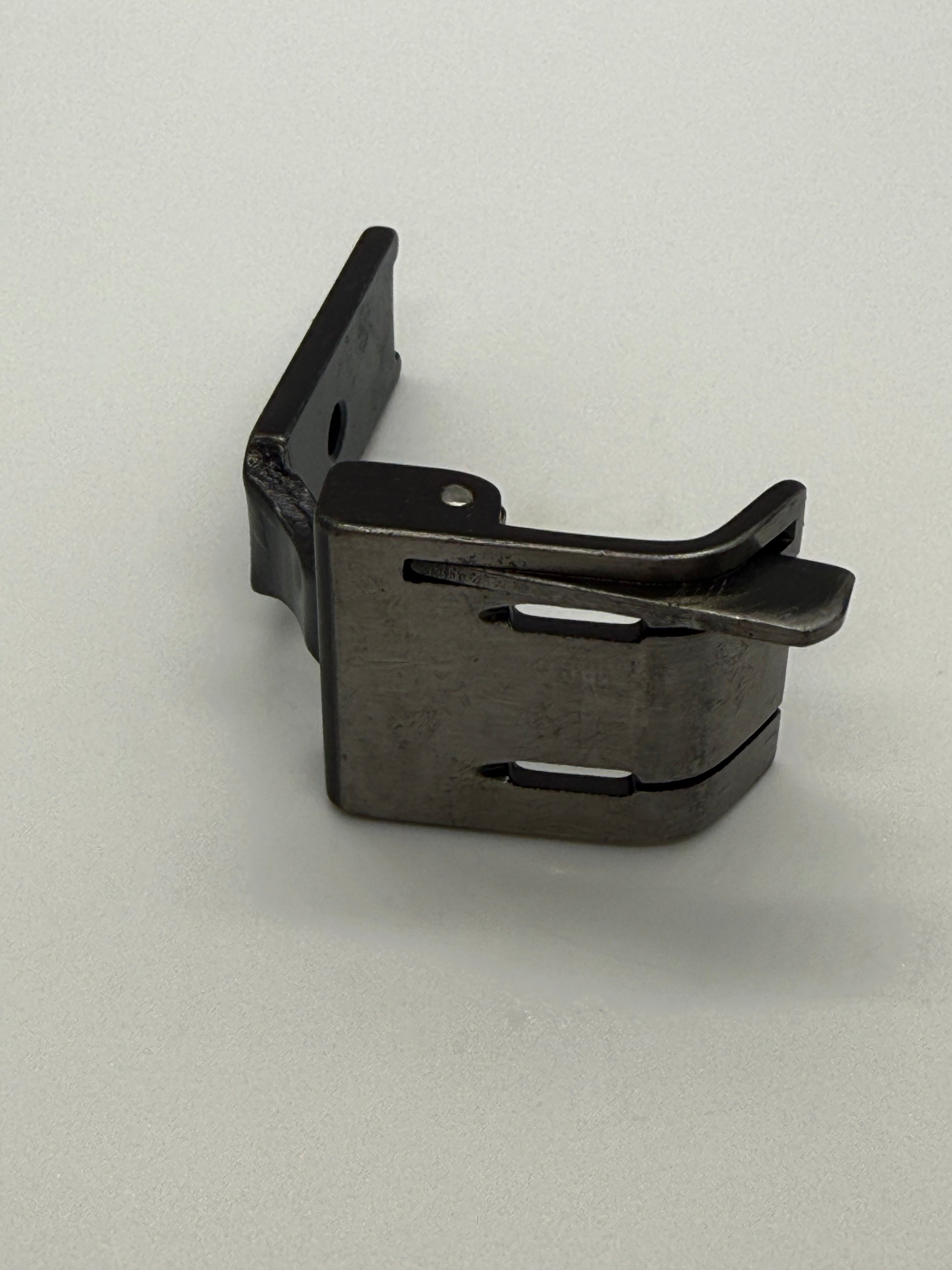 Presser Foot - Industrial Sewing Machine Part S570 1 2*1 16L