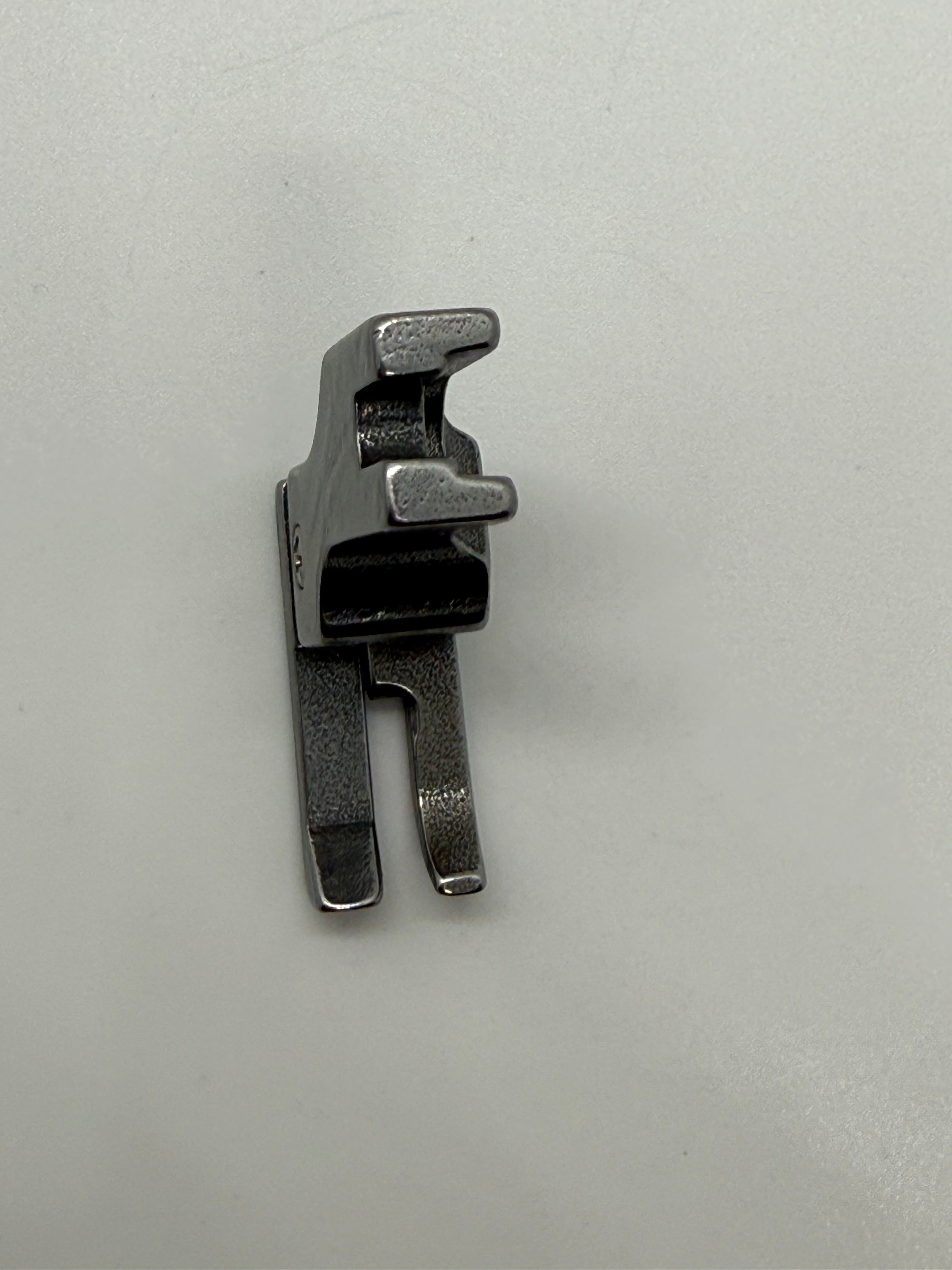 Presser Foot(Good) - Industrial Sewing Machine Part CL1 16N 221N