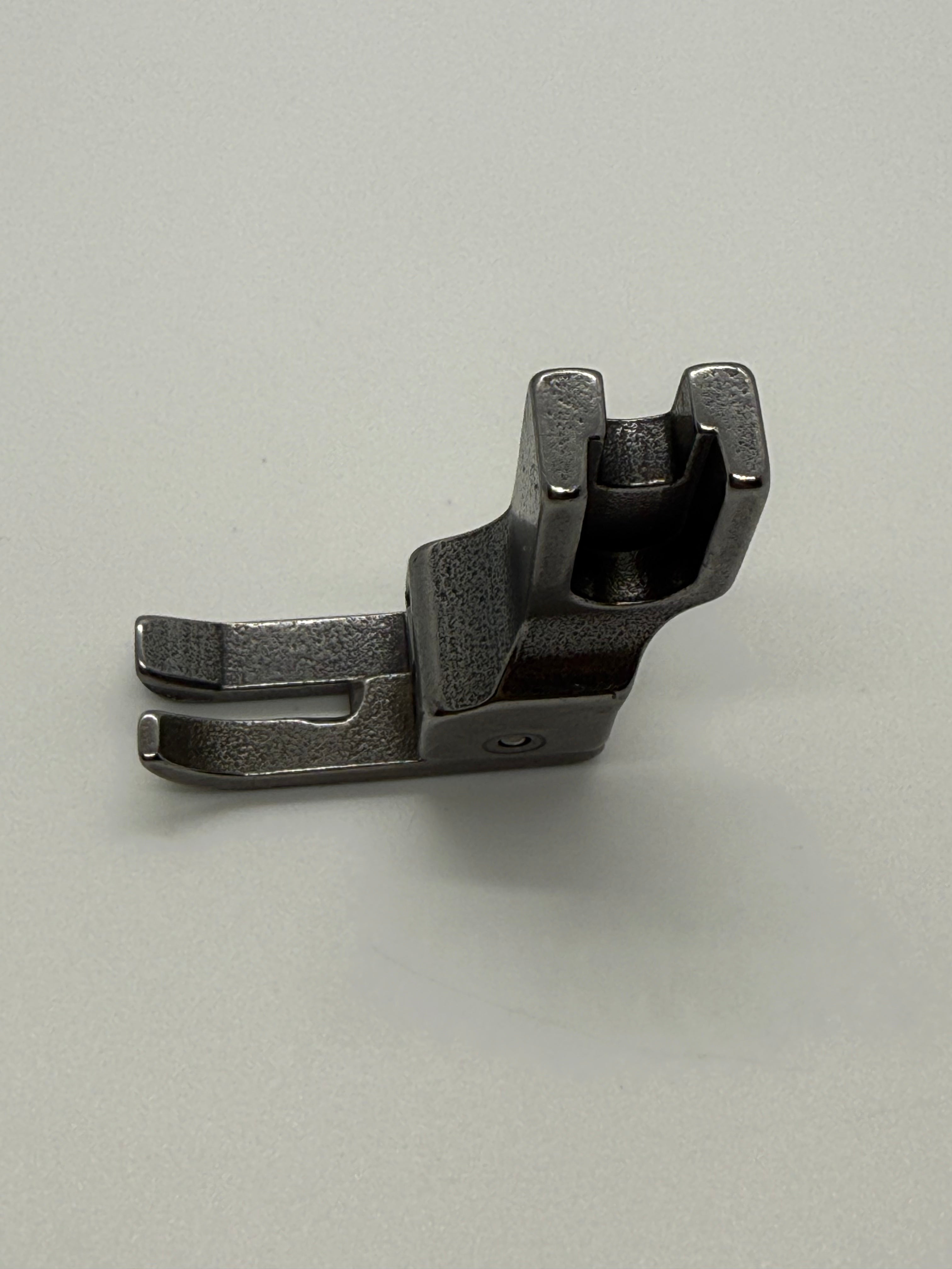 Presser Foot(Good) - Industrial Sewing Machine Part CL1 16N 221N