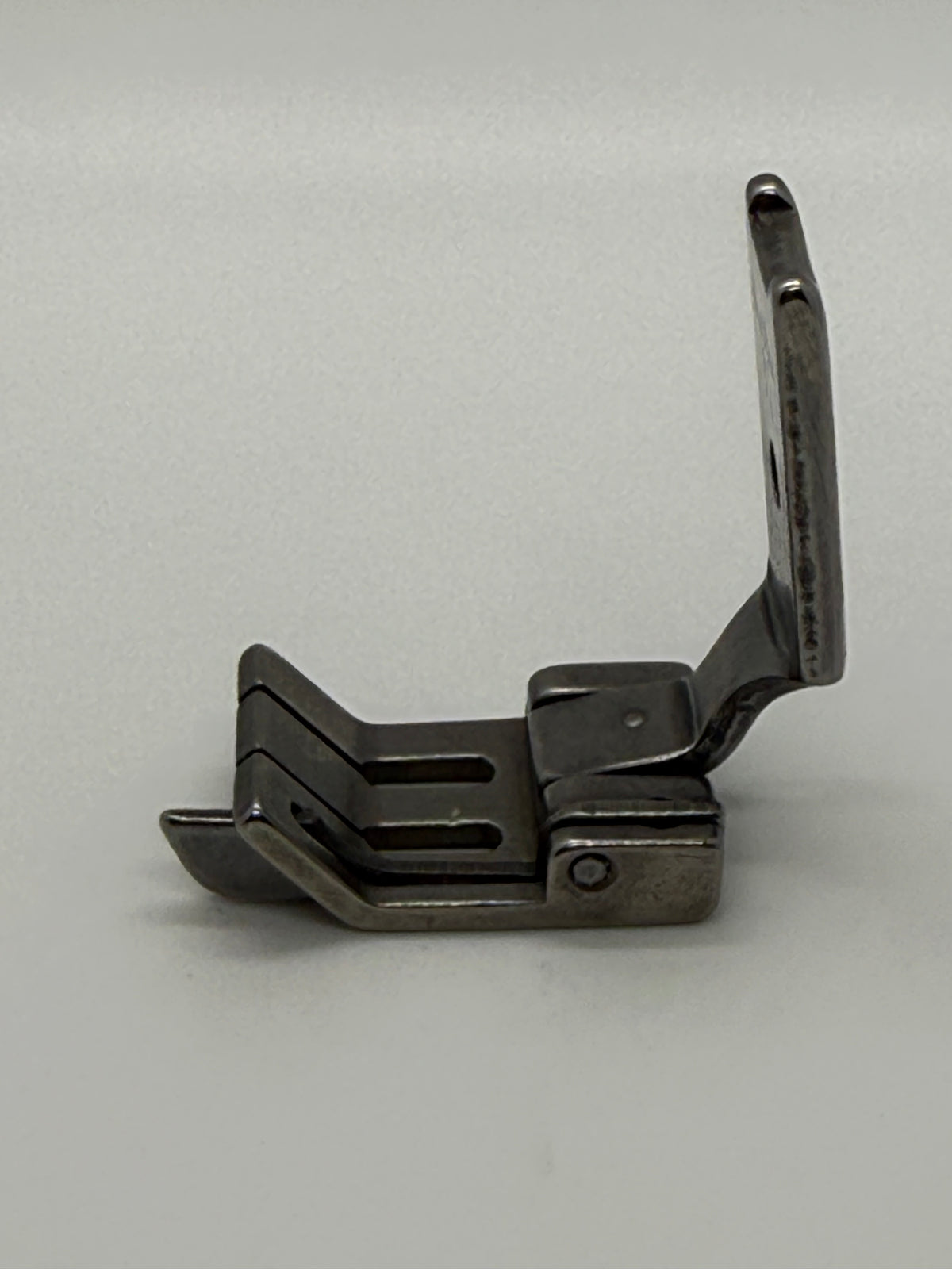 Presser Foot - Industrial Sewing Machine Part S570R 1 4*1 16 P742