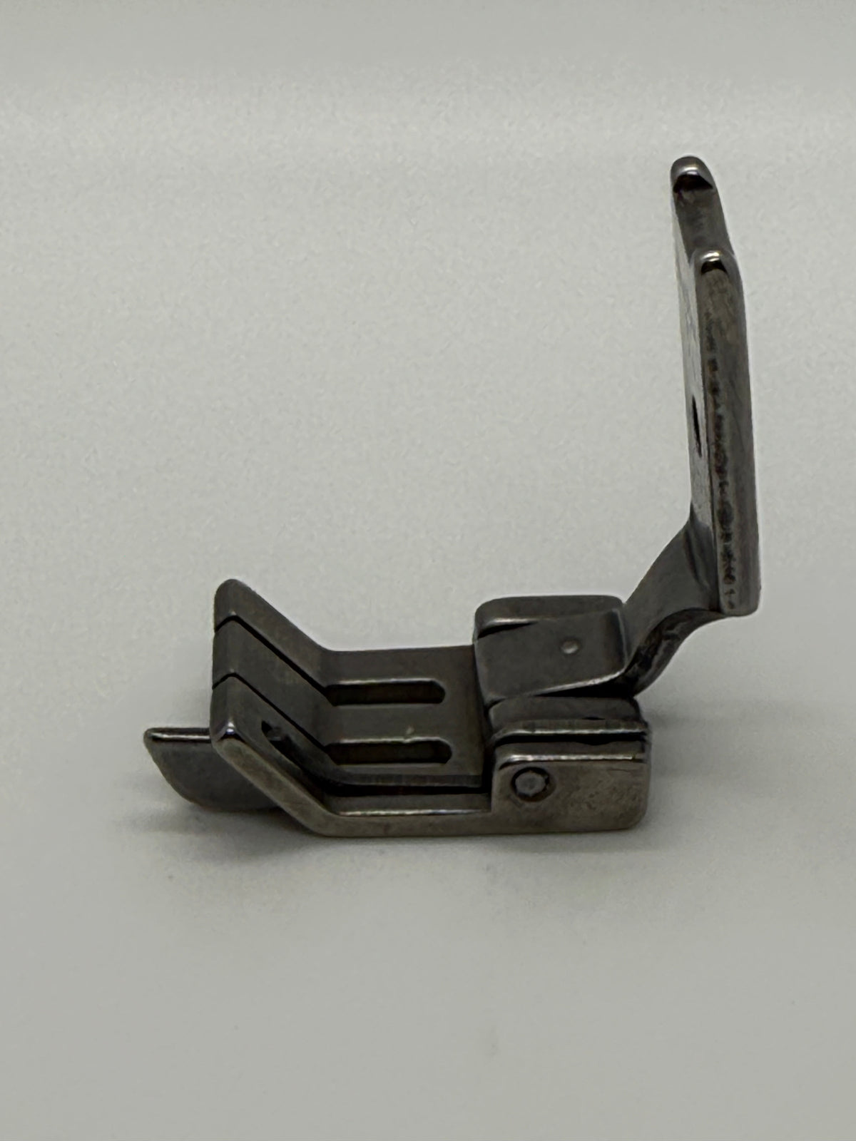 Presser Foot - Industrial Sewing Machine Part S570R 1 4*1 16 P742