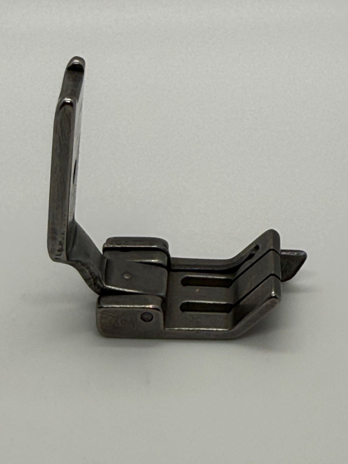 Presser Foot - Industrial Sewing Machine Part S570R 1 4*1 16 P742