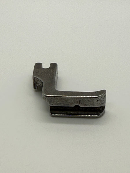 Piping Feet(Right) Good - Industrial Sewing Machine Part 36069R 3/16