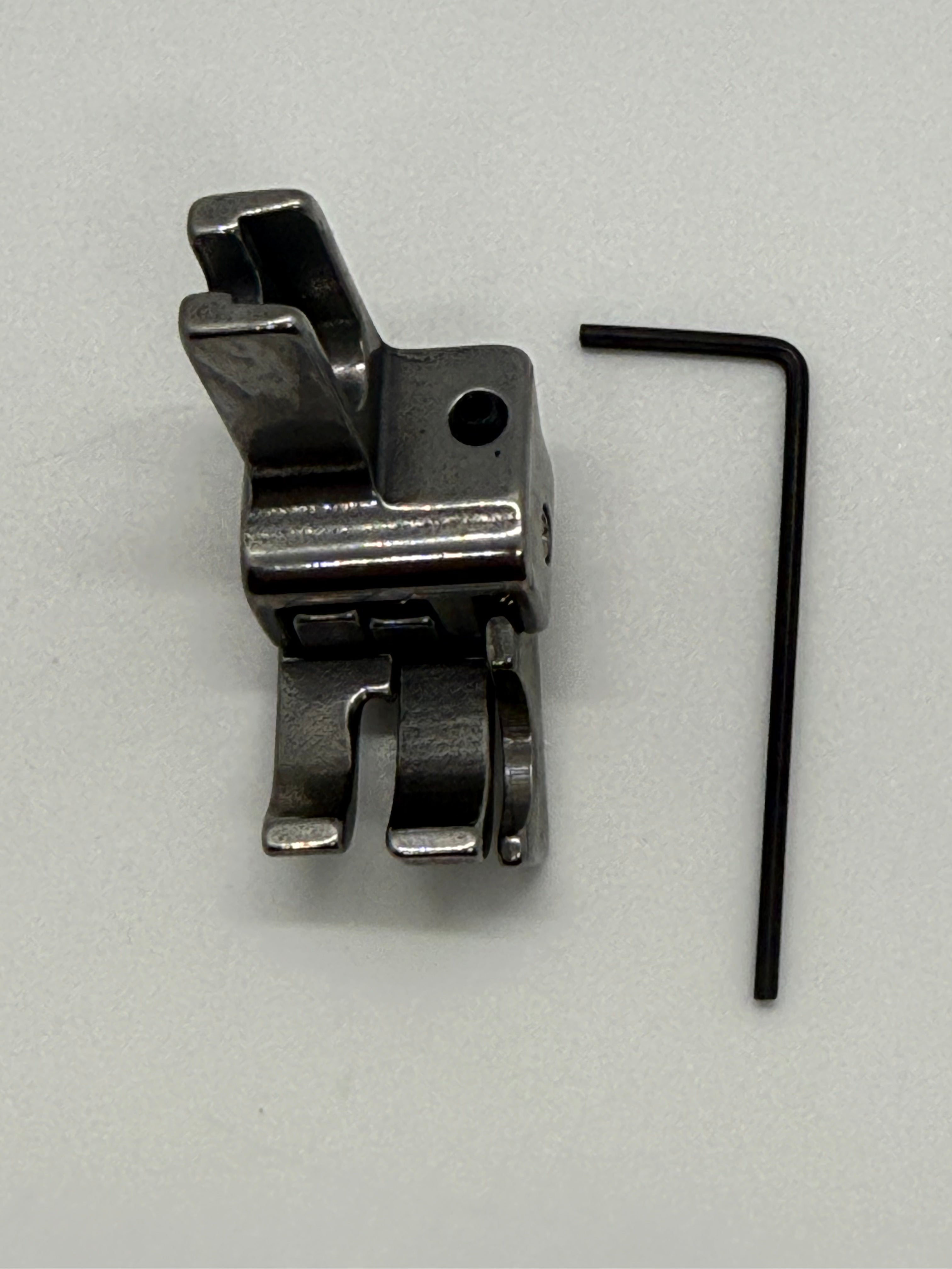 Presser Foot - Industrial Sewing Machine Part 211-15 MP-793