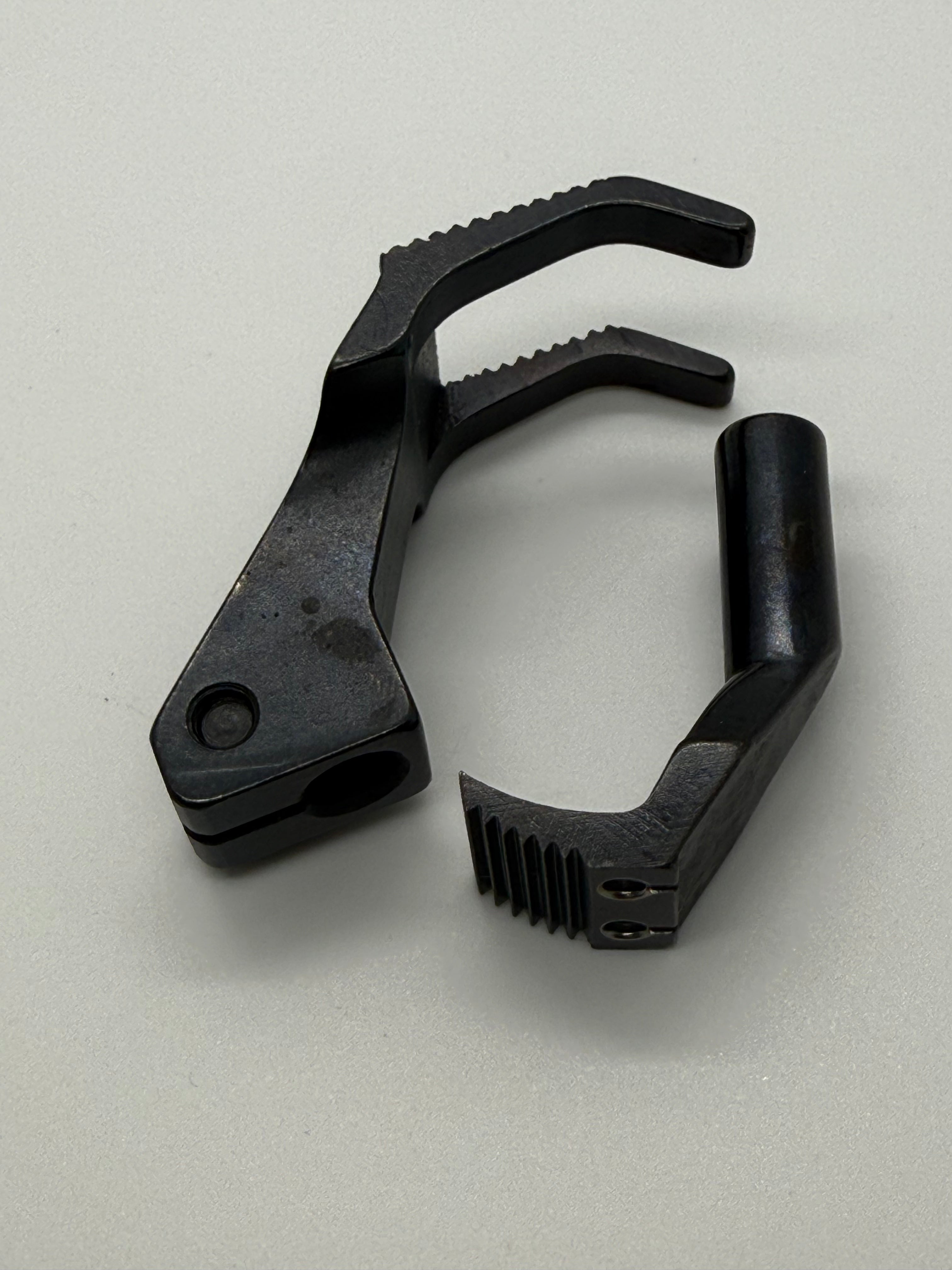 Foot - Industrial Sewing Machine Part GP-000203 000204-00