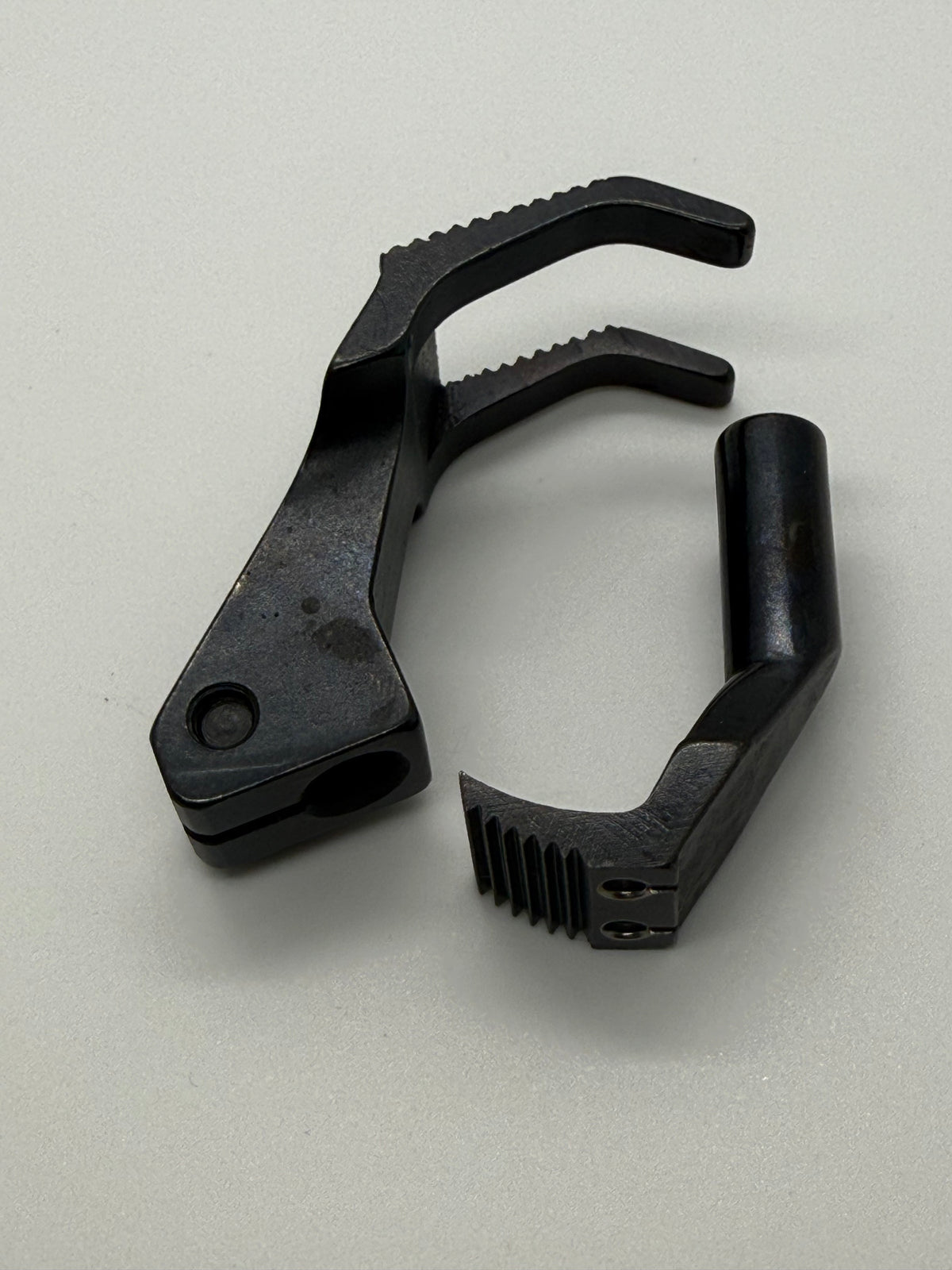 Foot - Industrial Sewing Machine Part GP-000203 000204-00