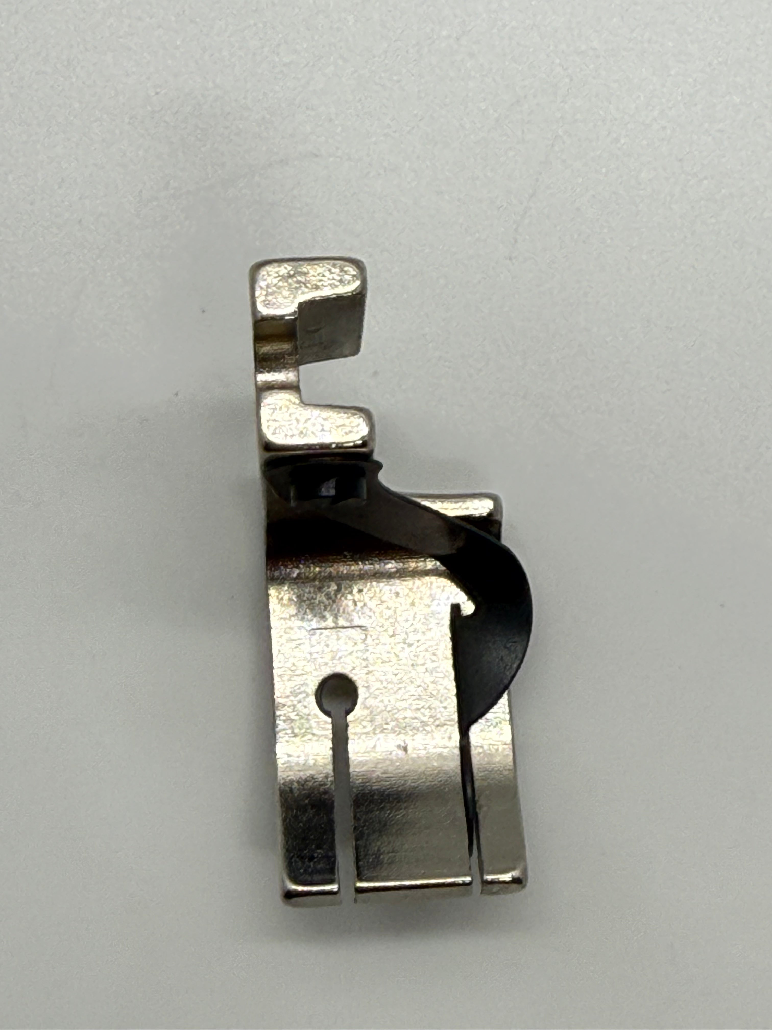 Top Stttch Guide Fee - Industrial Sewing Machine Part P15 36465 5 16