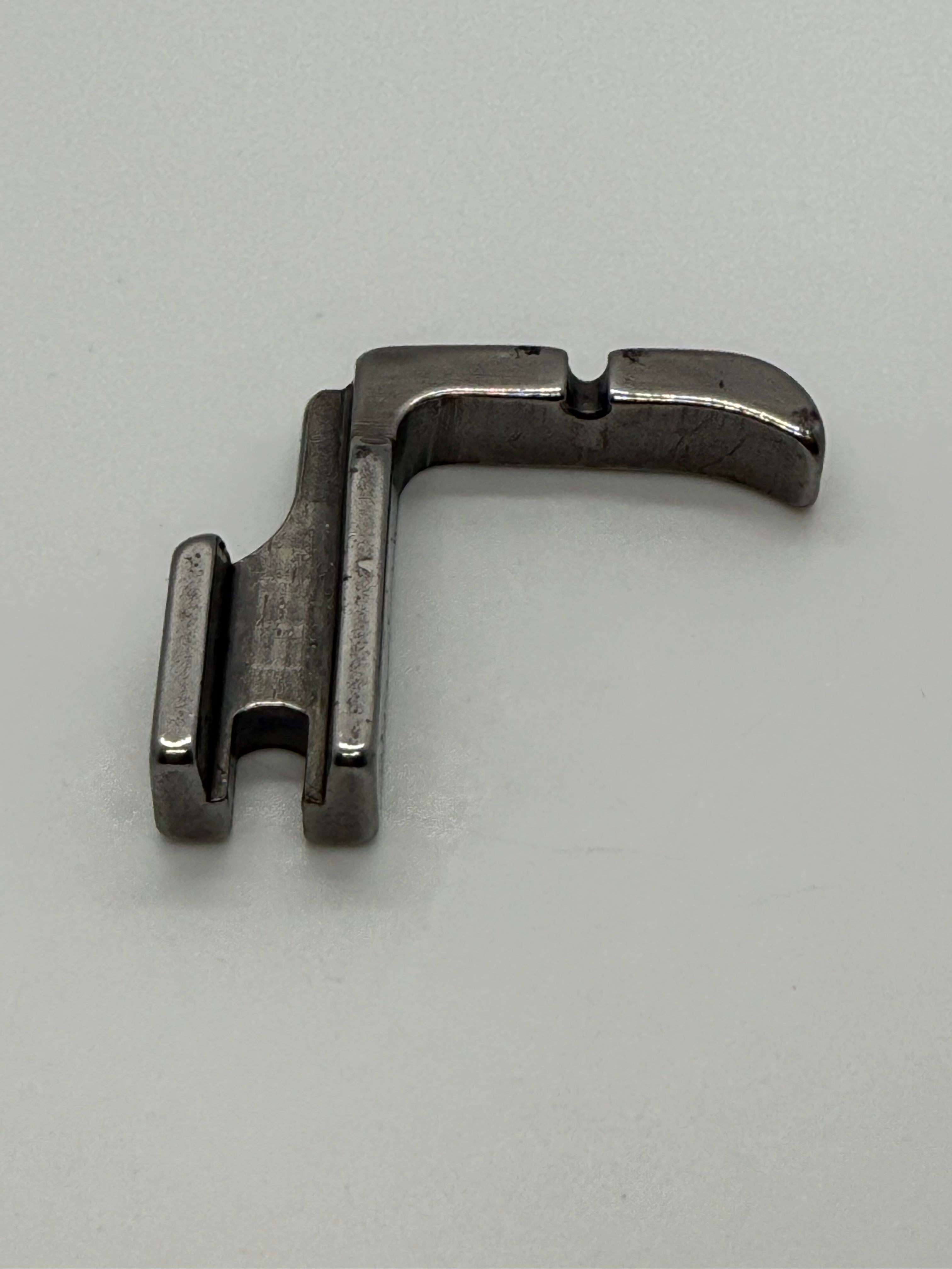 Presser Foot - Industrial Sewing Machine Part P31C 3 16