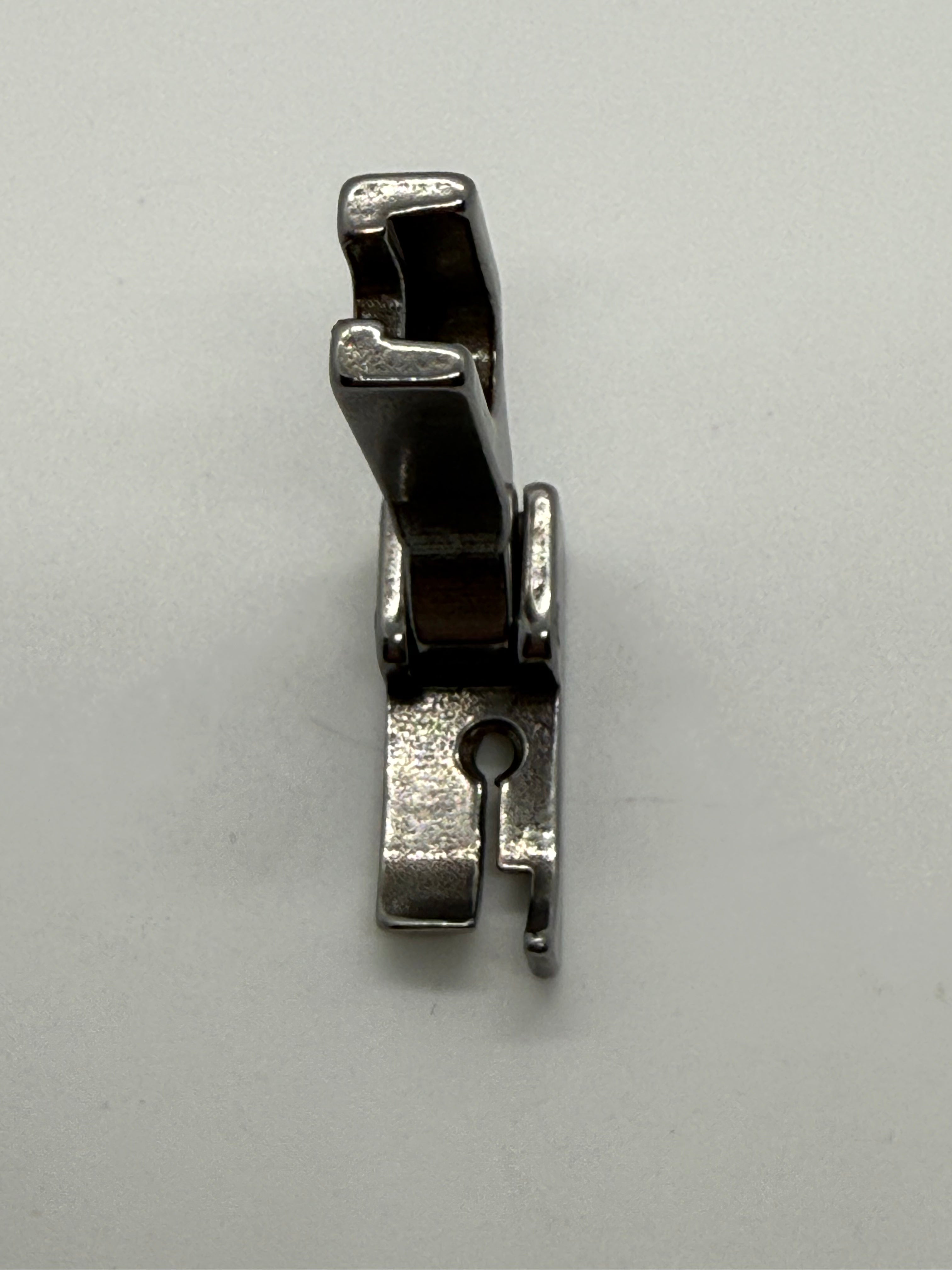 Hinged Raising Feet(Steel) - Industrial Sewing Machine Part 12463HR P8115 3 32