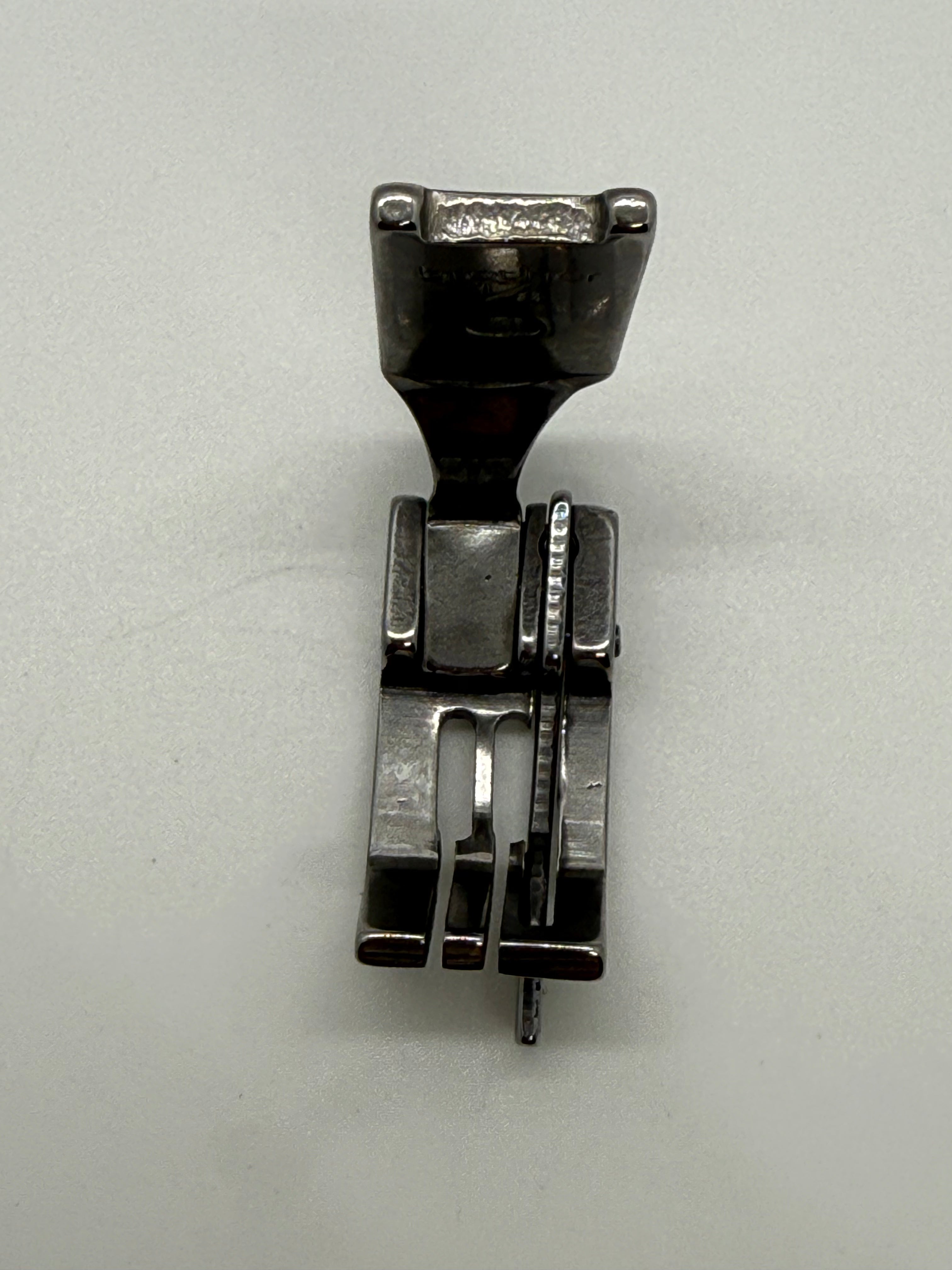 Brassiere Presser Fo - Industrial Sewing Machine Part S570 1 8*1 32R