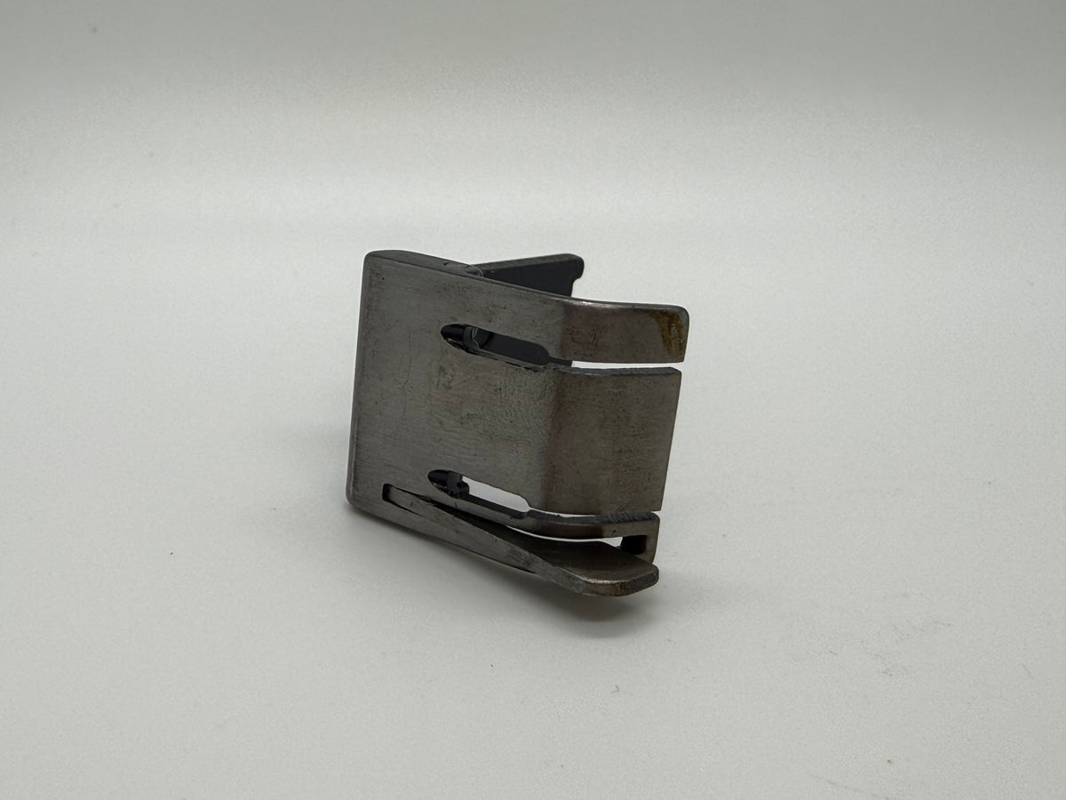 D/N Presser Foot - Industrial Sewing Machine Part S570 1 2*1 16R