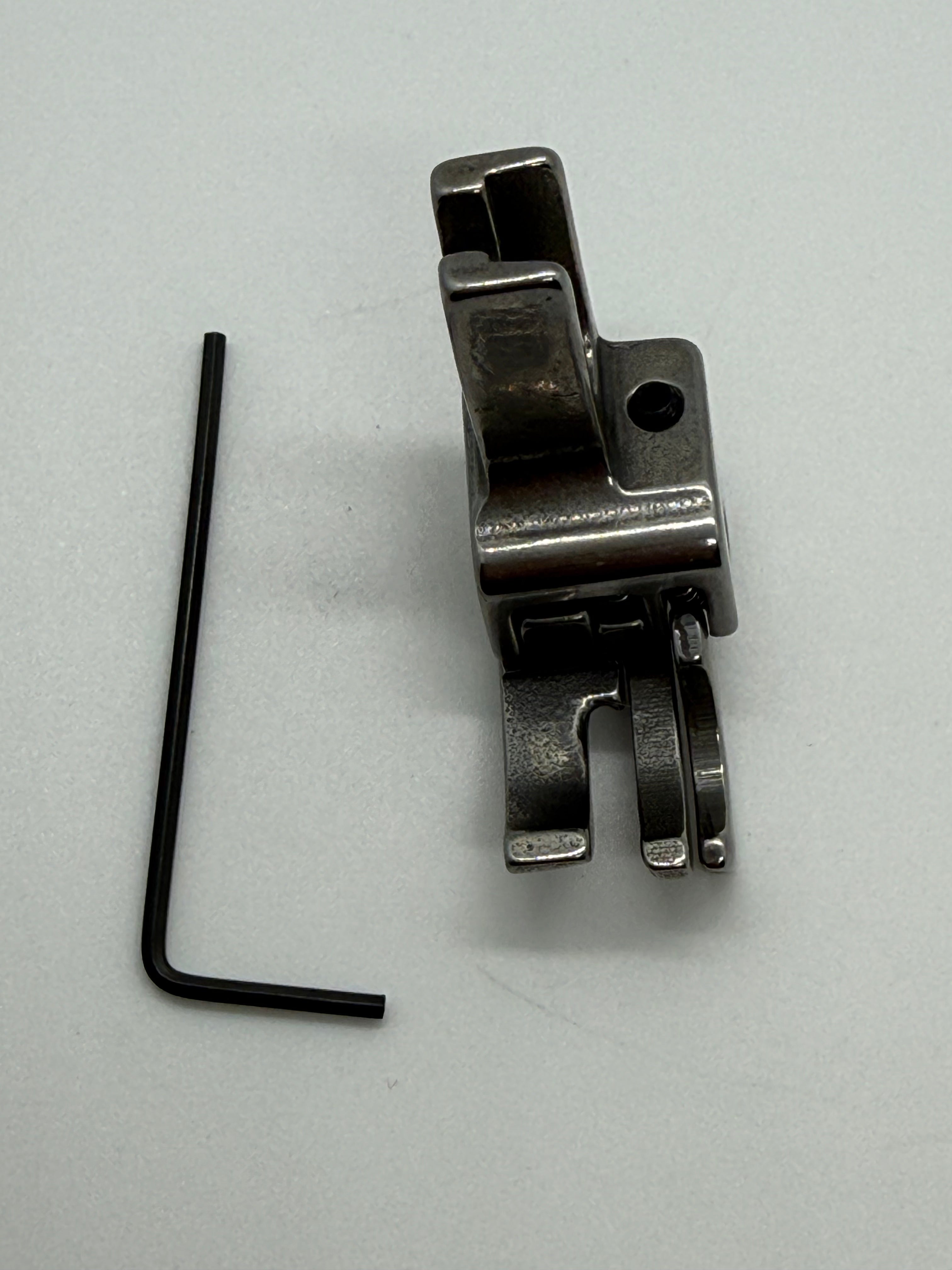 Presser Foot - Industrial Sewing Machine Part 211-13