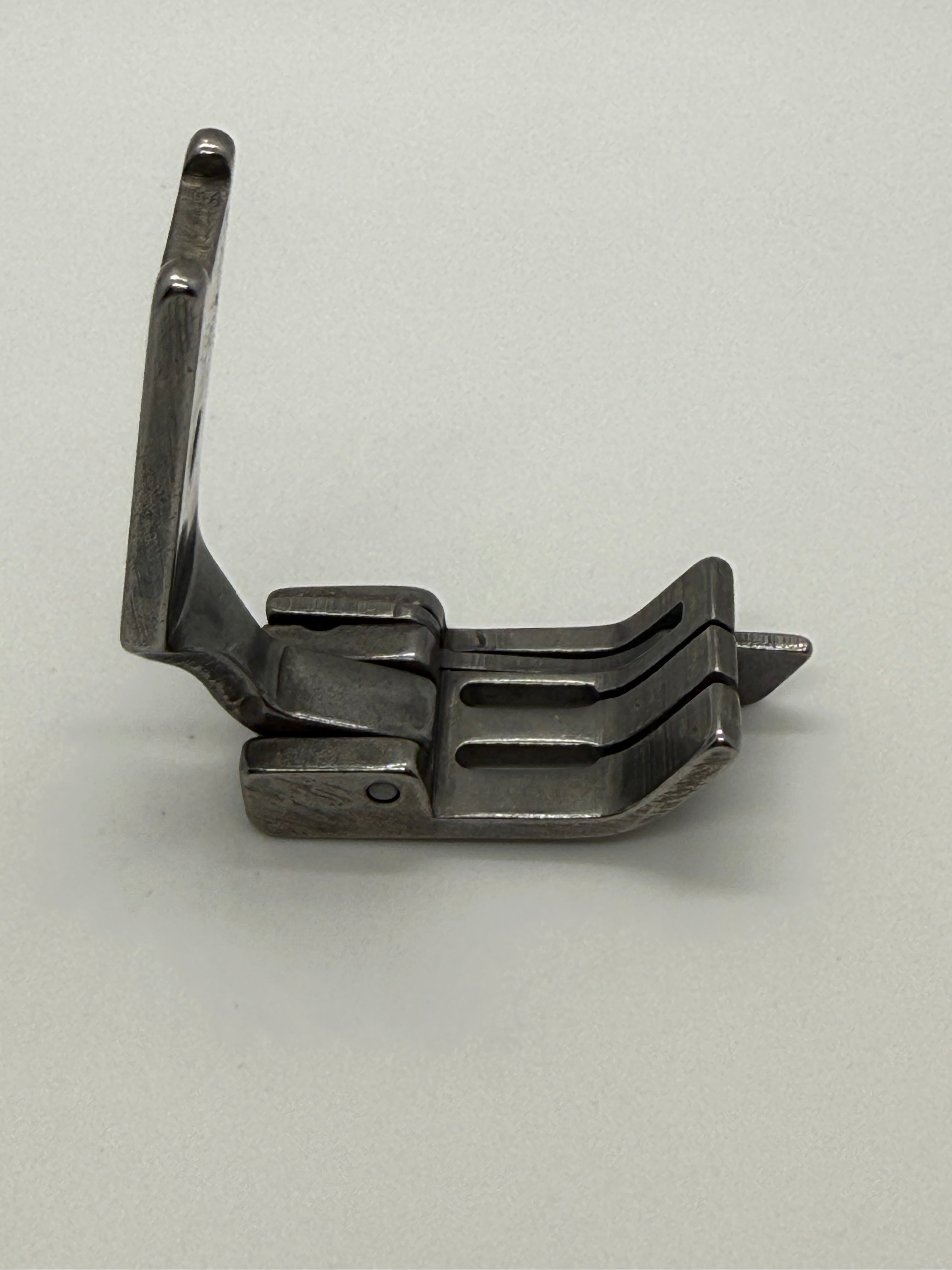 Presser Foot - Industrial Sewing Machine Part S570 3 16*1 16R