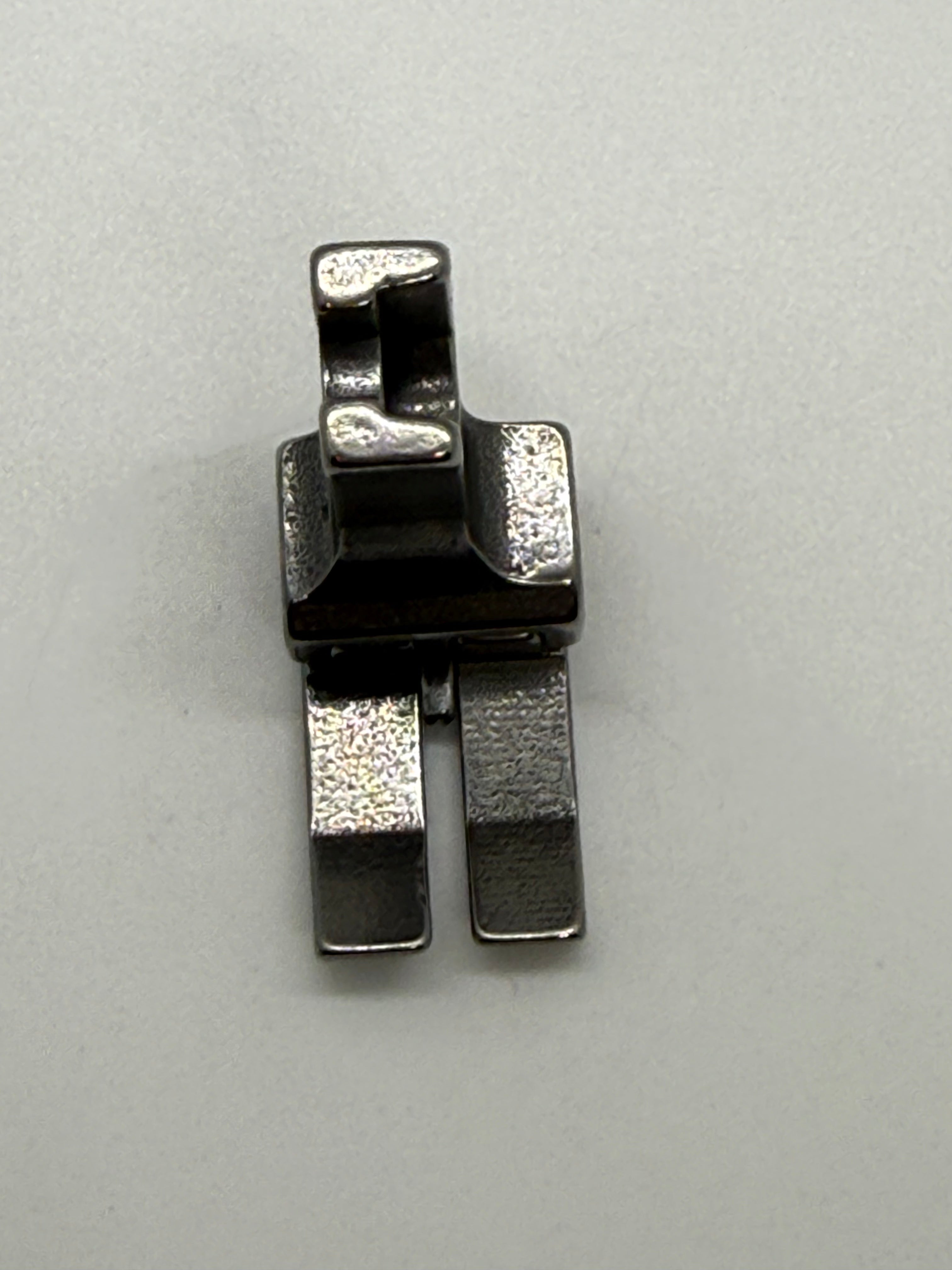 Presser Foot - Industrial Sewing Machine Part CD 1 32 D23 P706