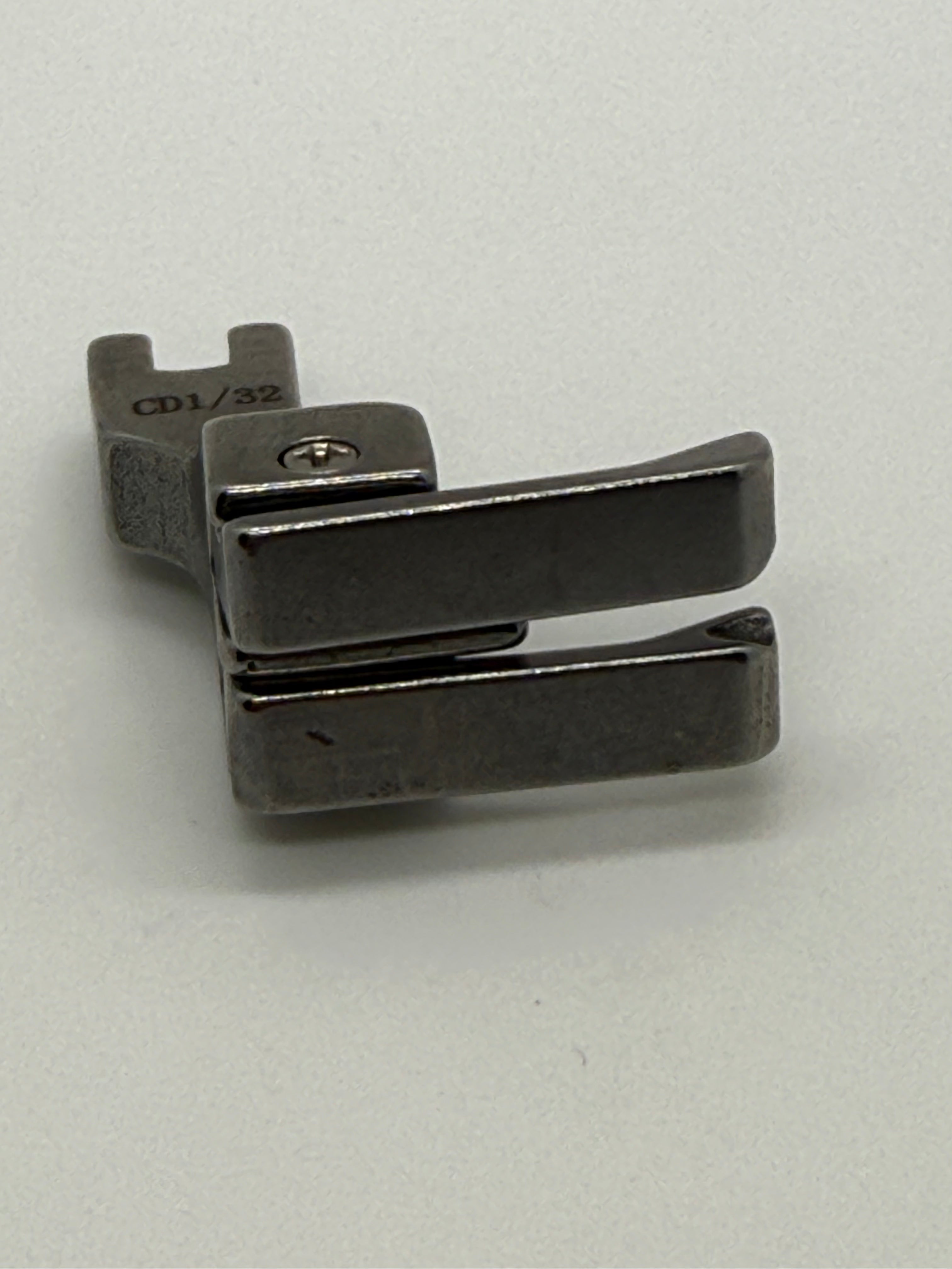 Presser Foot - Industrial Sewing Machine Part CD 1 32 D23 P706
