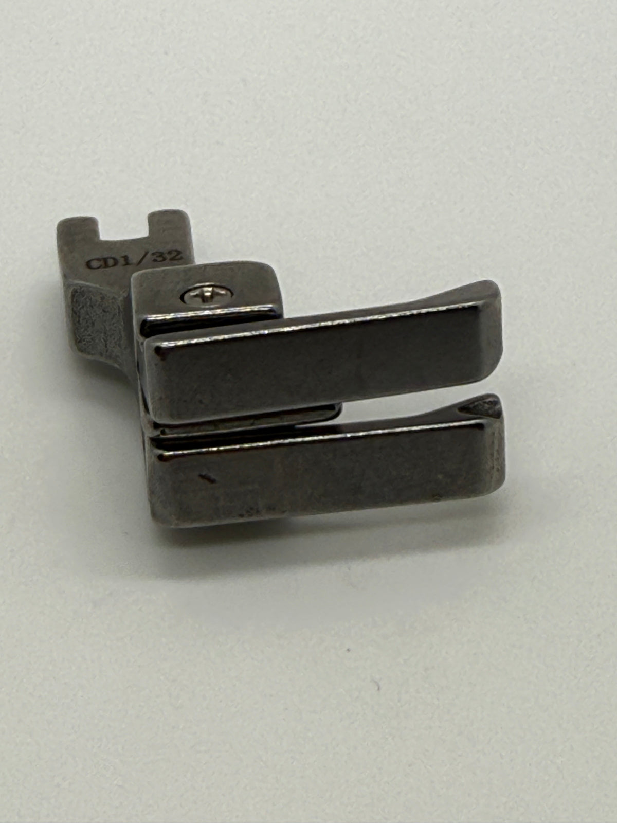 Presser Foot - Industrial Sewing Machine Part CD 1 32 D23 P706