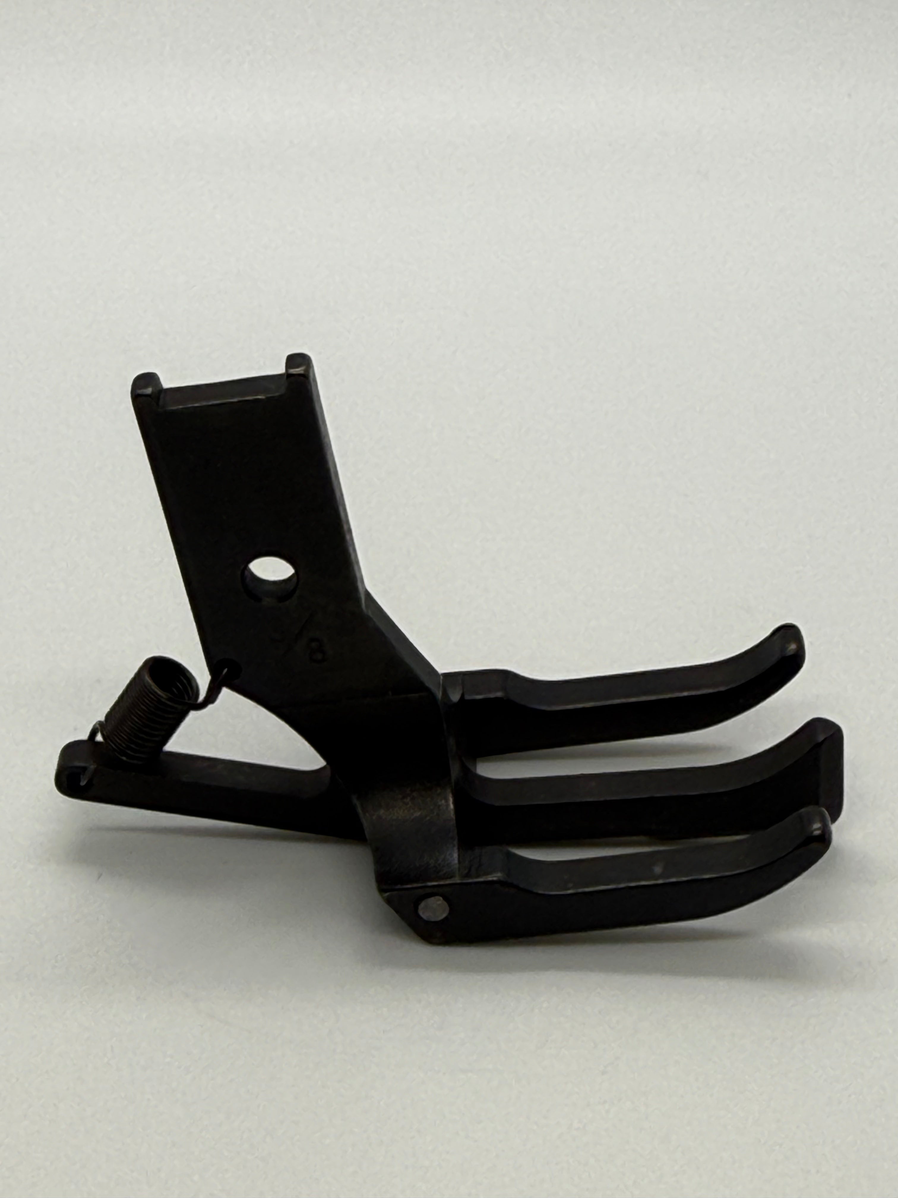 Foot - Industrial Sewing Machine Part AS-005893-00 E11235-121F